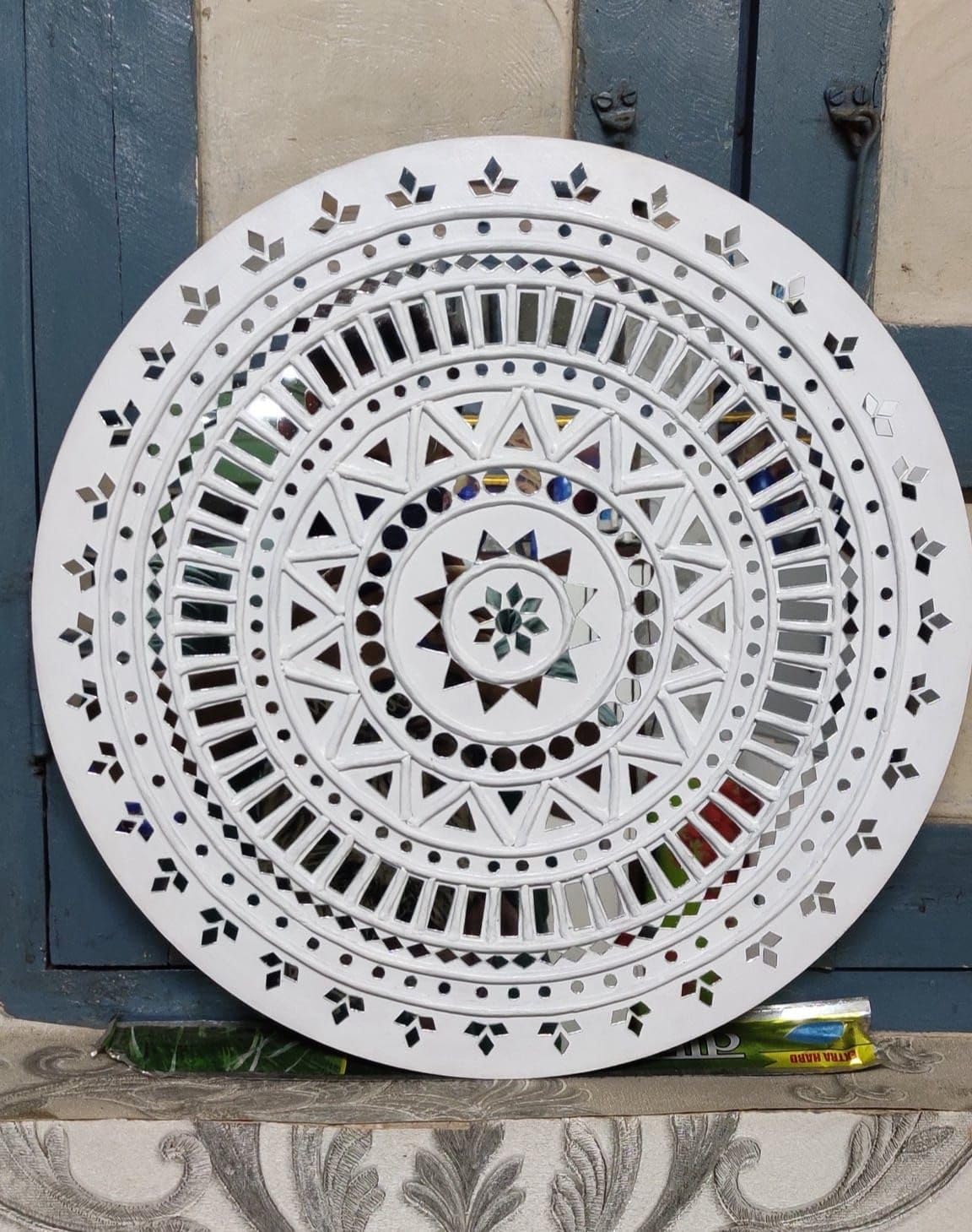 Unique Wants White Lippan Art Wall Hanging, Pink red MDF Wood with Mirror Work, 16 inch, Round, Handcrafted Finish-image-41