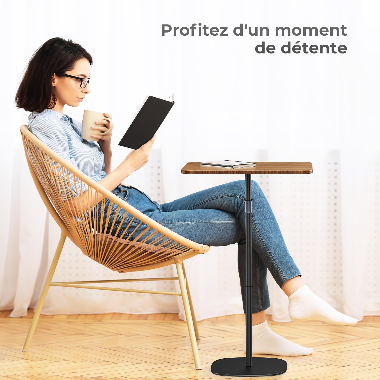Support Portable pour Ordinateur, Table de Chevet/Sofa avec Hauteur Réglable de 47 cm à 122 cm, Bureau Élégant en Bois, Podium Mobile Détachable pour Maison, Bureau, École, Noyer