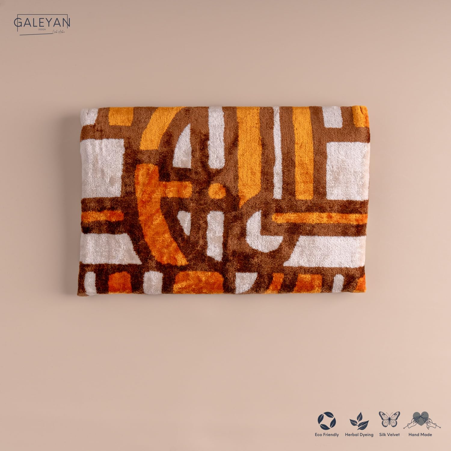 Bolso Ikat de terciopelo de seda hecho a mano, estilo sobre, diseño bohemio, patrón étnico, opción de correa de cadena, bolso de mano de fiesta de noche, bolso de mano de alta calidad, blanco