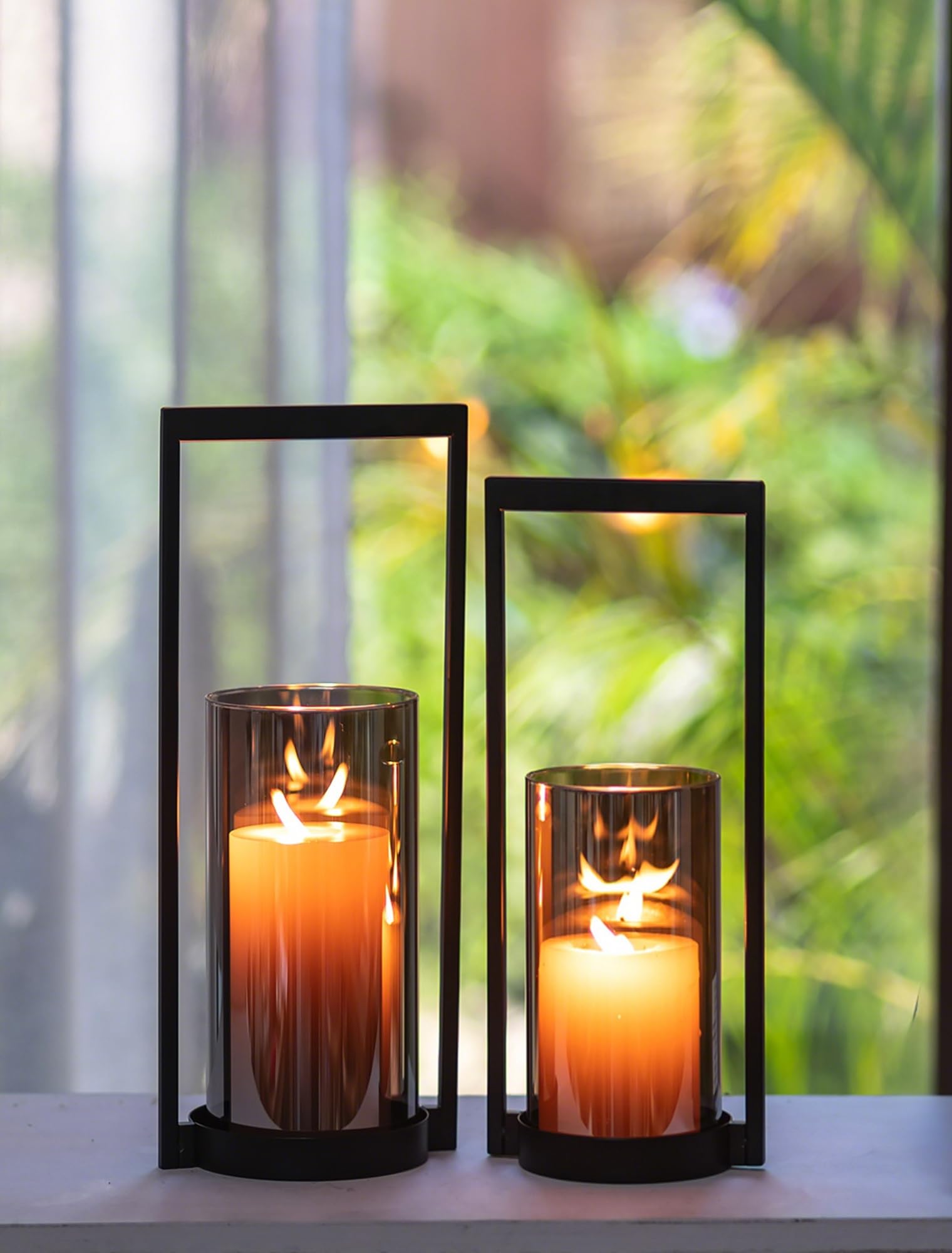Sziqiqi Portavelas Negro con Vidrio Ahumado: Portavelas de Columna de Vidrio Gris para Decoración al Aire Libre - Moderno Candeleros de Metal para Sala de Estar Exterior Alféizar de Ventana