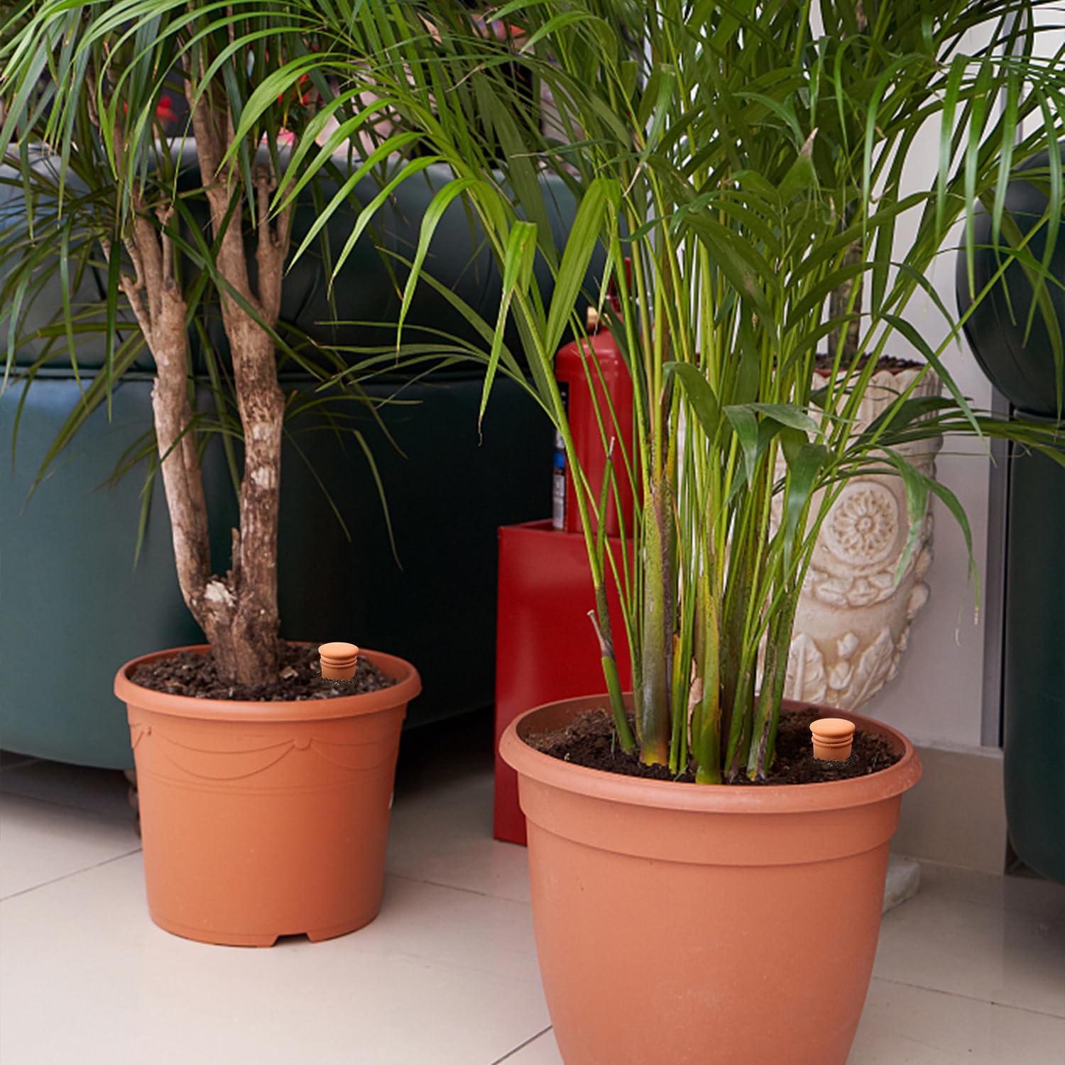 Lot de 4 Pots d'arrosage en Terre Cuite 7,9 x 7,9 x 15,2 cm avec système d'arrosage Simple pour Plantes d'extérieur