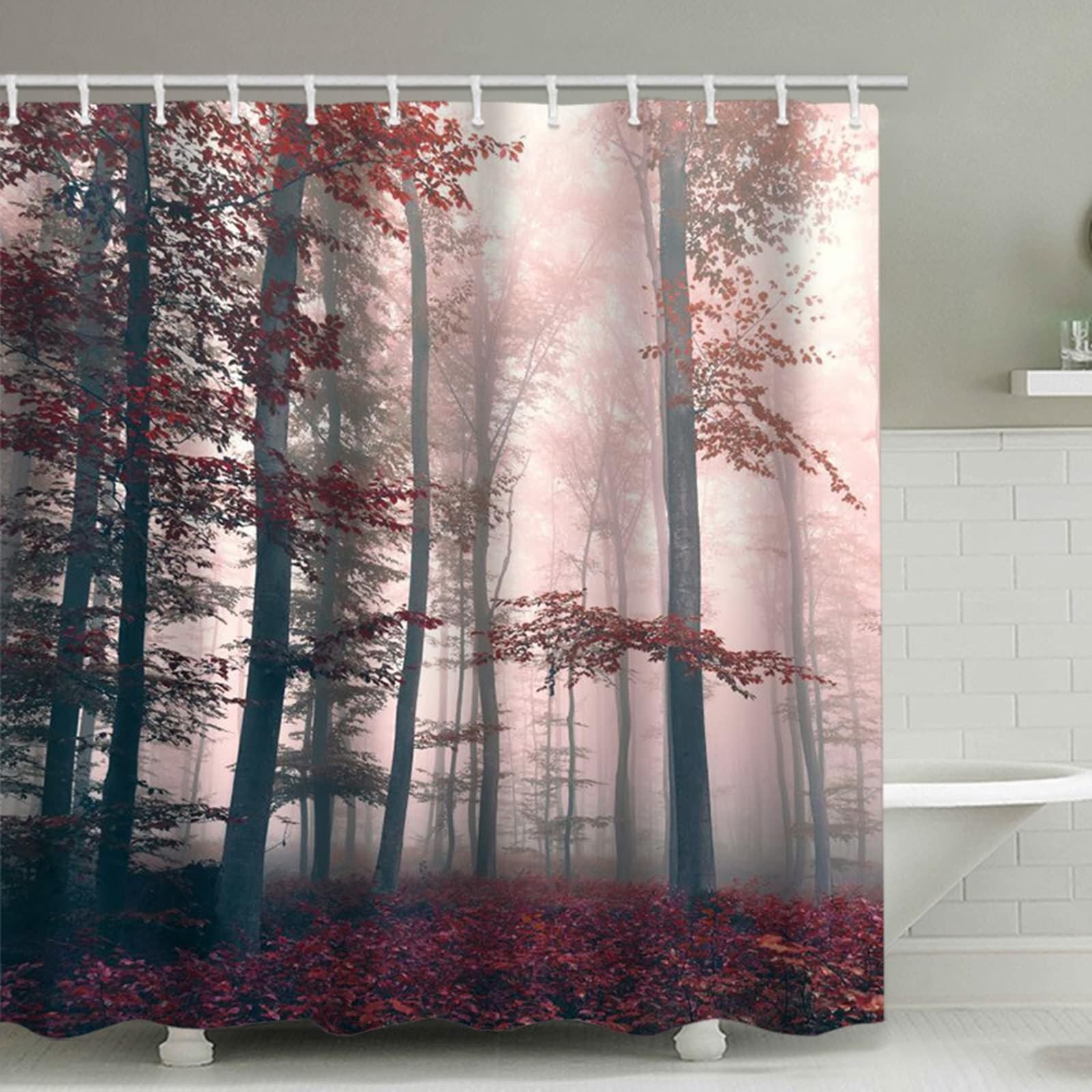 Rideau de douche forêt brumeuse pour une ambiance spa naturelle et relaxante