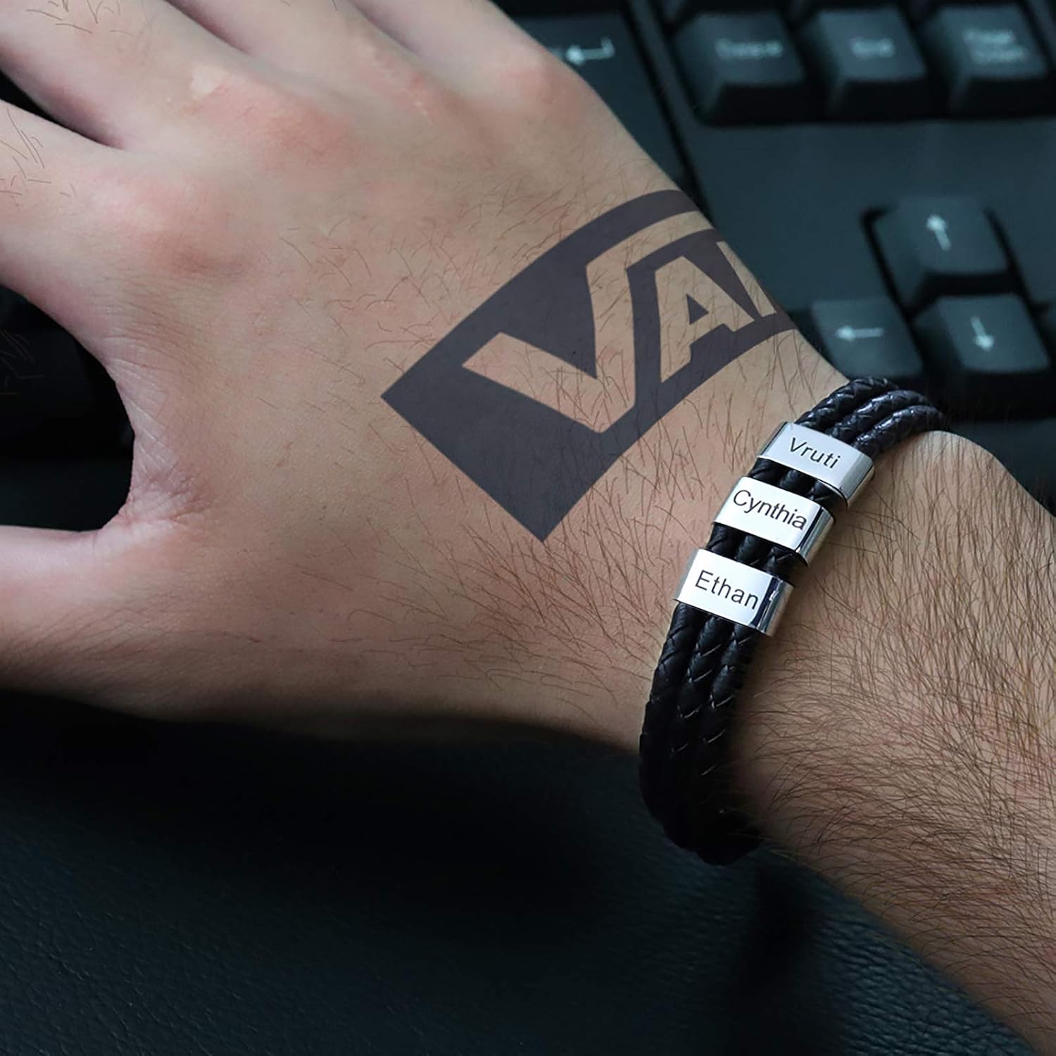 Personalized Mens Braid Leather Bracelets with Custom Names Engraved Name Bracelet Personalized for Men Women Personalized Fathers Bracelet for Christmas (4 beads)