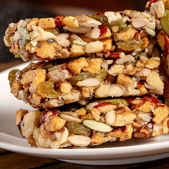 Eight Treasure Cake Mixed Nuts 200g Walnuts, Melon Seeds, Almonds, Peanuts, Red Dates, Common Raisins, Nutritious Snacks, Individually Packaged
