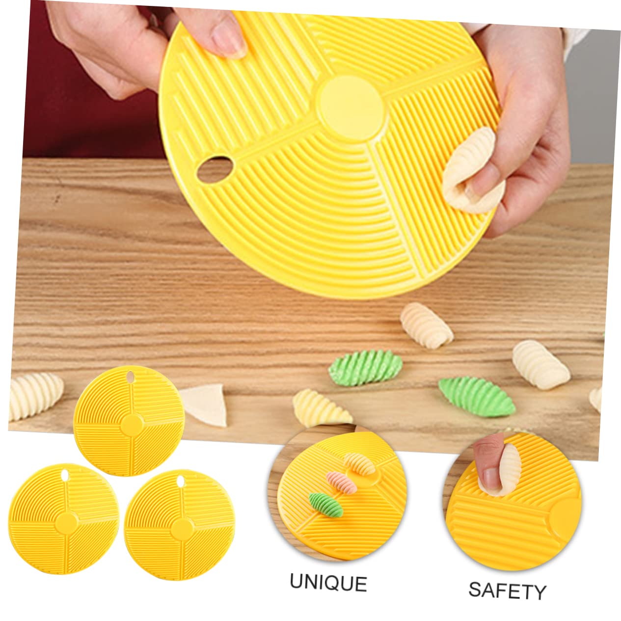 HOLIDYOYO Pasta Maker Beechwood Board Noodle Roller 3pcs Set Board Pasta Measurer Tool