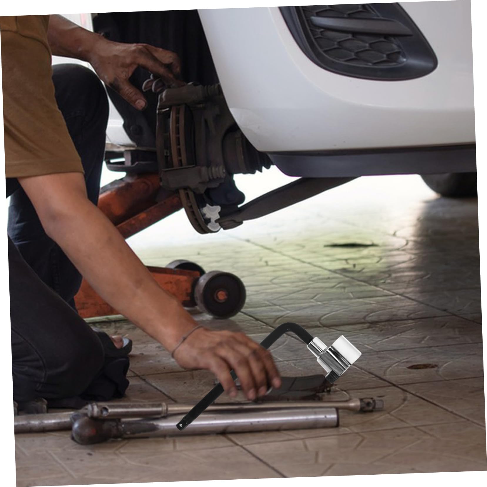 MUCKLILY 1set Lug Nut Removal Tool Nut Extractor Socket Kit for Home Repair Auto Maintenance Versatile Bolt Extractor Includes Lever Bar