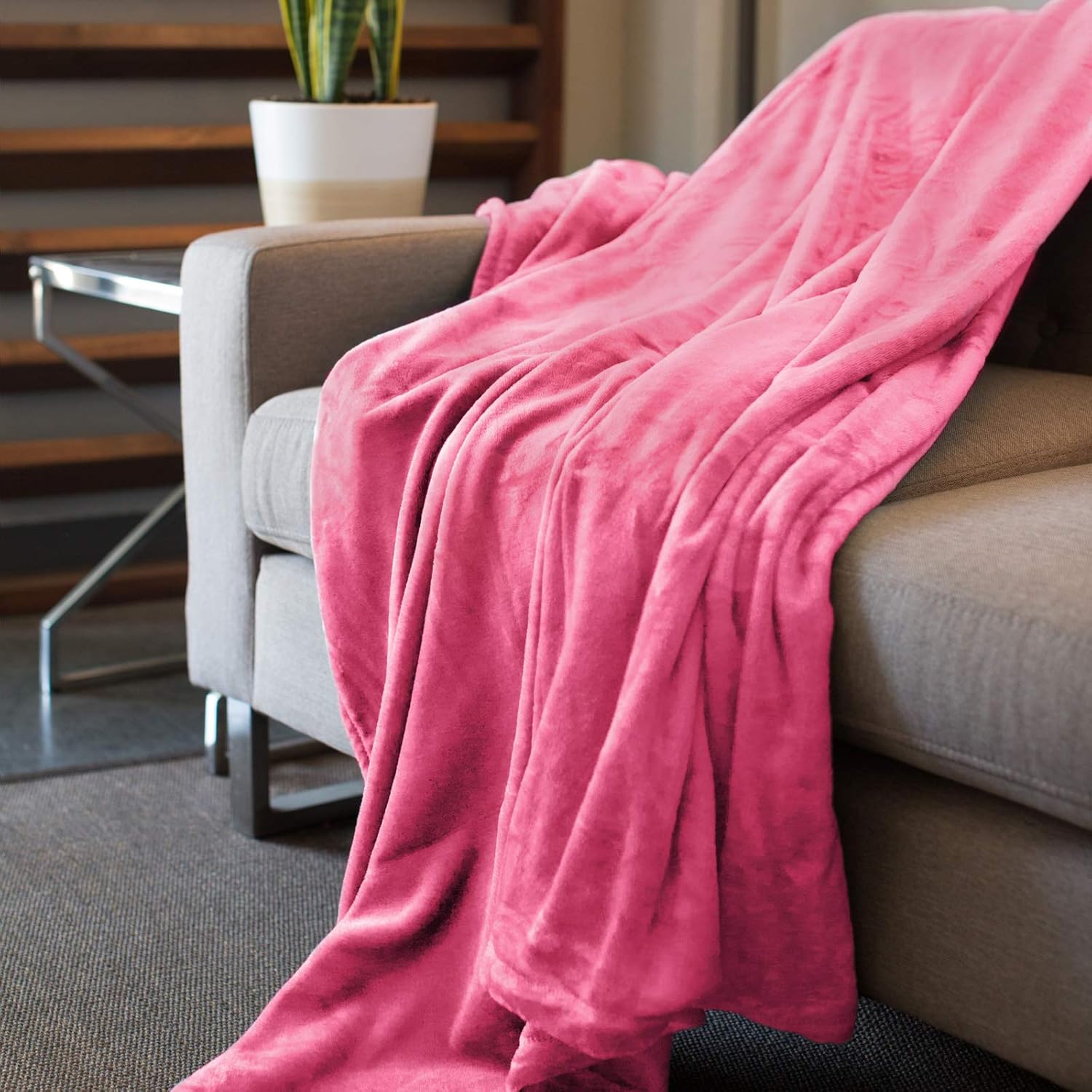 Kingole Flannel Fleece Microfiber Throw Blanket, Luxury Celadon Travel/Throw Size Lightweight Cozy Couch Bed Super Soft and Warm Plush Solid Color 350GSM (50 x 60 inches) : Home & Kitchen