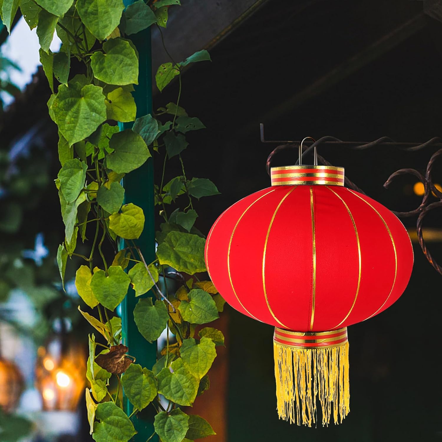GANAZONO 2pcs Outdoor Red Lantern 2025 Happy New Year Decor Snake Lunar Year Hanging Lanterns for Spring Festival Celebration