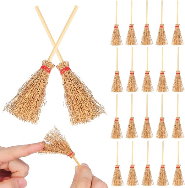 Hemobllo Lot de 50 Mini Balai en Bois (9,5 cm), Petit Balai Paille pour Maison de Poupée et DIY Miniature House, Accessoires de Décoration Sorcière Halloween et Loisir Créatif Enfant - 1
