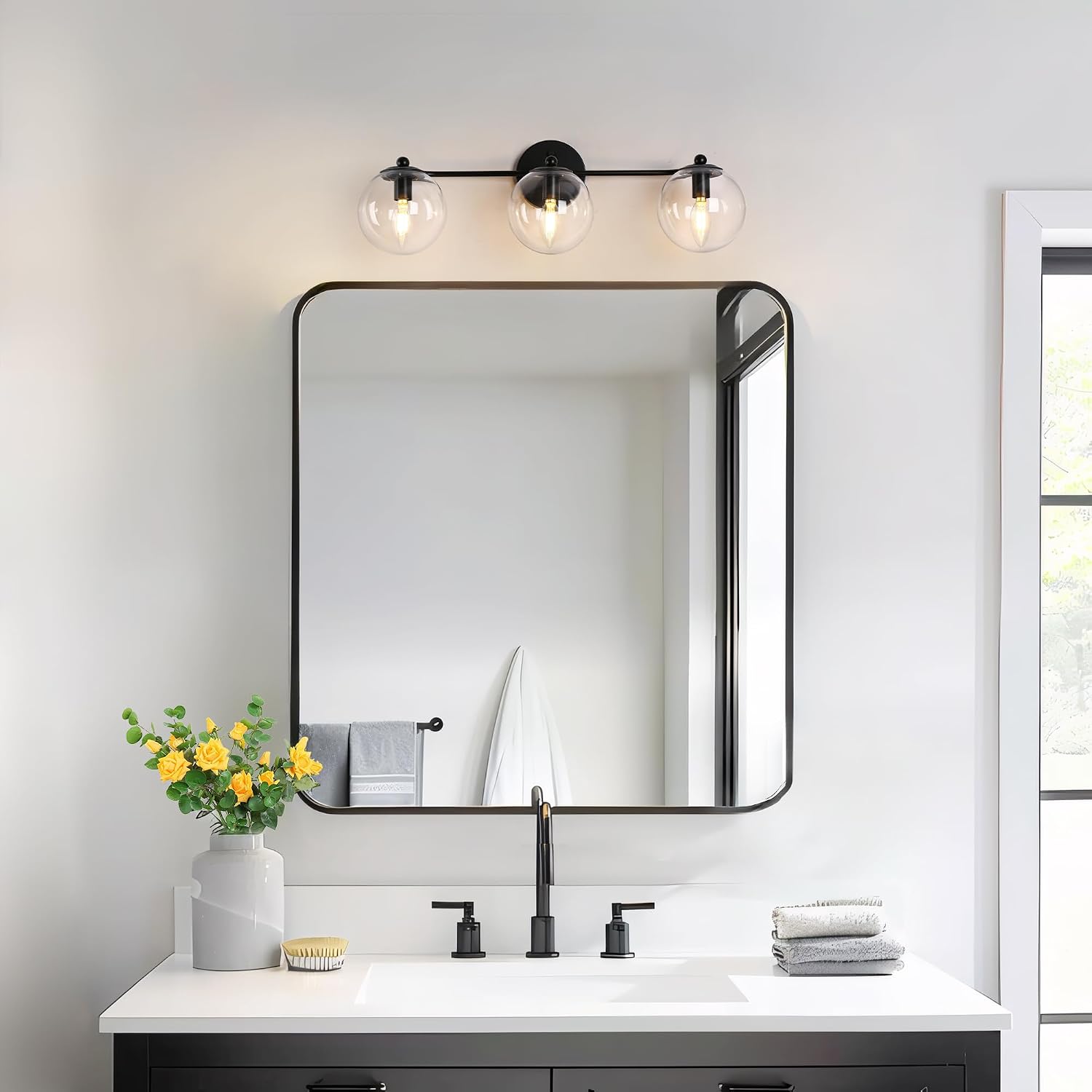 Bathroom Light Fixtures, 3-Light Black Vanity Light with Clear Glass Shade, Modern Farmhouse Wall Lamp Over Mirror