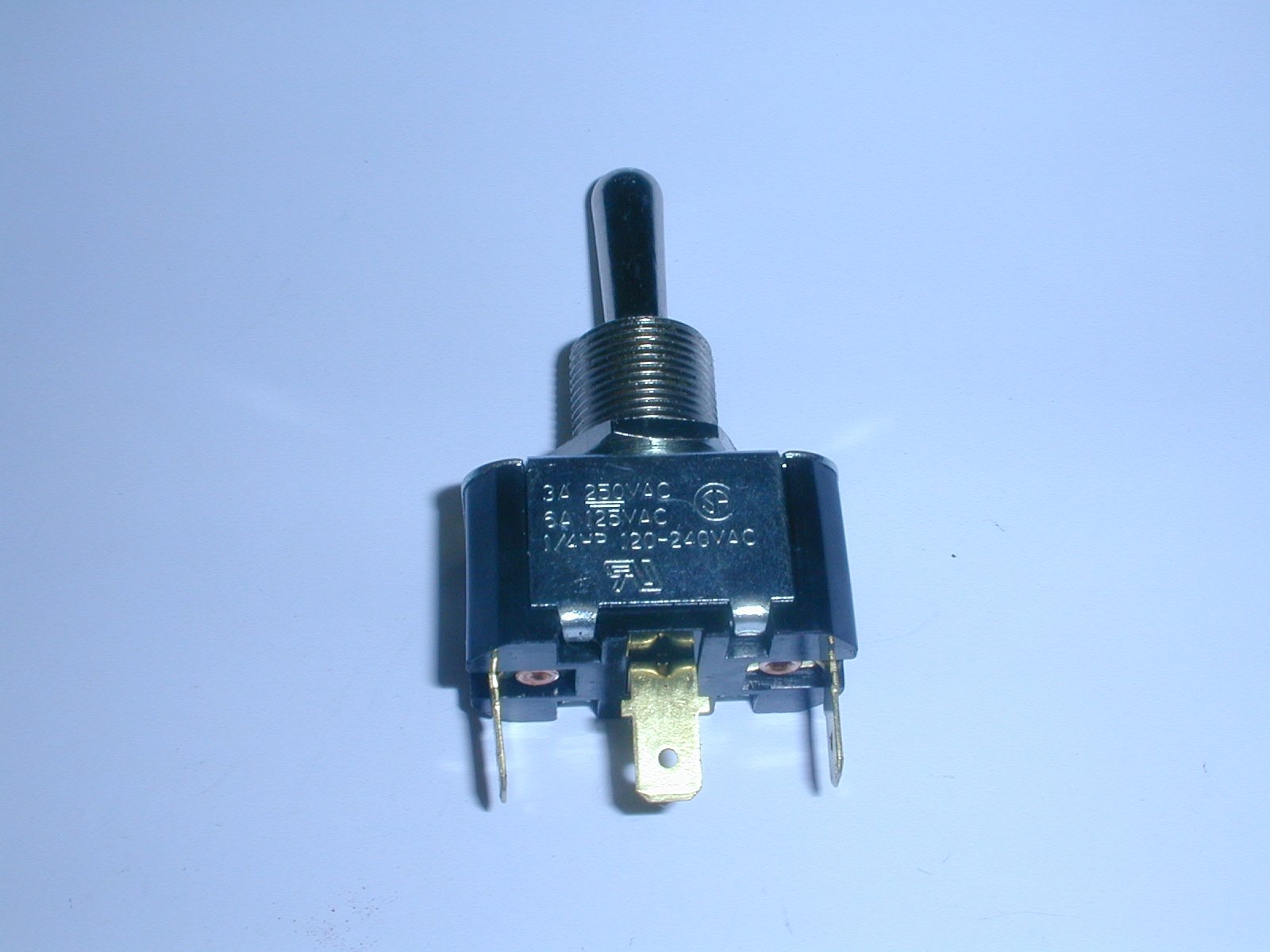 6FC63-73/.187TABS SPDT Bat Handle Toggle Switch, Momentary-ON/Off