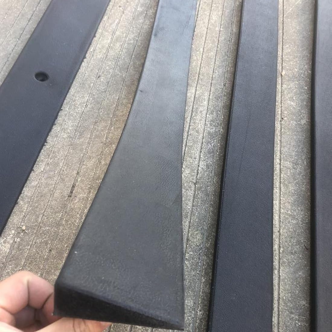 Threshold Ramps for Doorways, Heavy Duty Rubber Ramps for Wheelchair, Steps, Mobility Scooters, Threshold, Black(98x5x1cm(LxWxH))