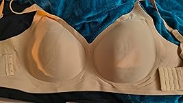 Review Image by Kris van O