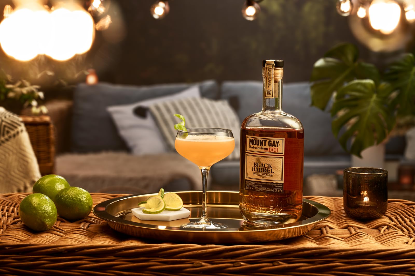 Mount Gay 1703 Black Barrel 70cl - Rum di Barbados pregiato e invecchiato. Note legnose e burrose. 43% Vol.