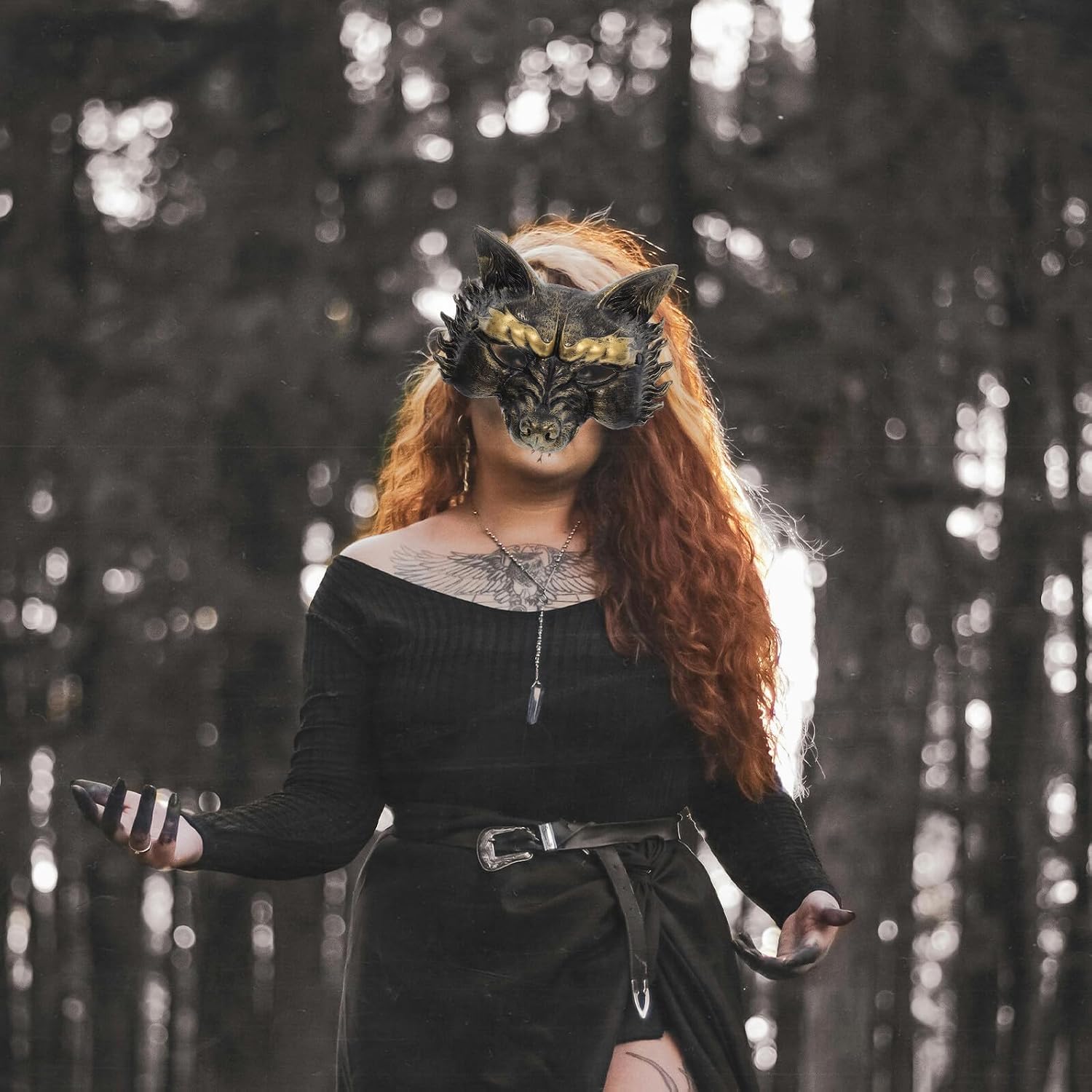 Operitacx Realistic Wolf Half Face Vintage Halloween Costume Mask for Adults Men and Women Party Cosplay Animal Headwear