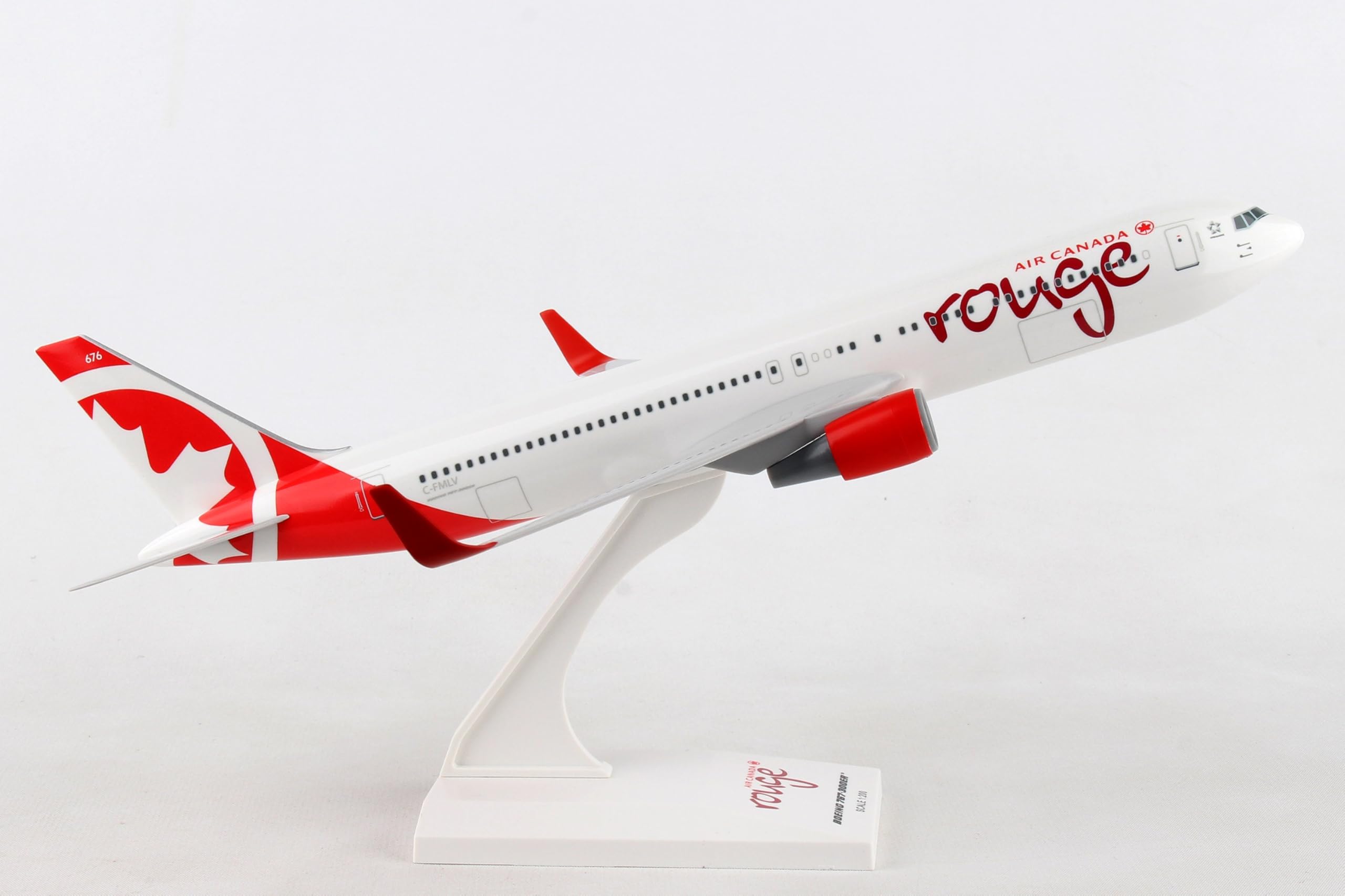 Daron SKR898 Skymarks Air Canada Rouge 767-300 1/200
