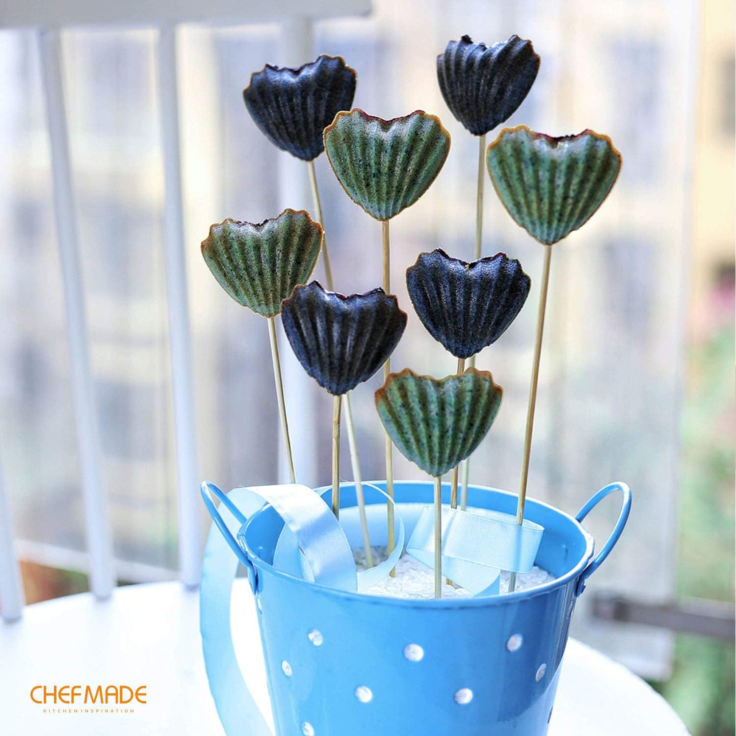 CHEFMADE Madeleine Mold Cake Pan, 12-Cavity Non-Stick Heart-shaped Shello Madeline Bakeware for Oven Baking (Champagne Gold) - Image 3