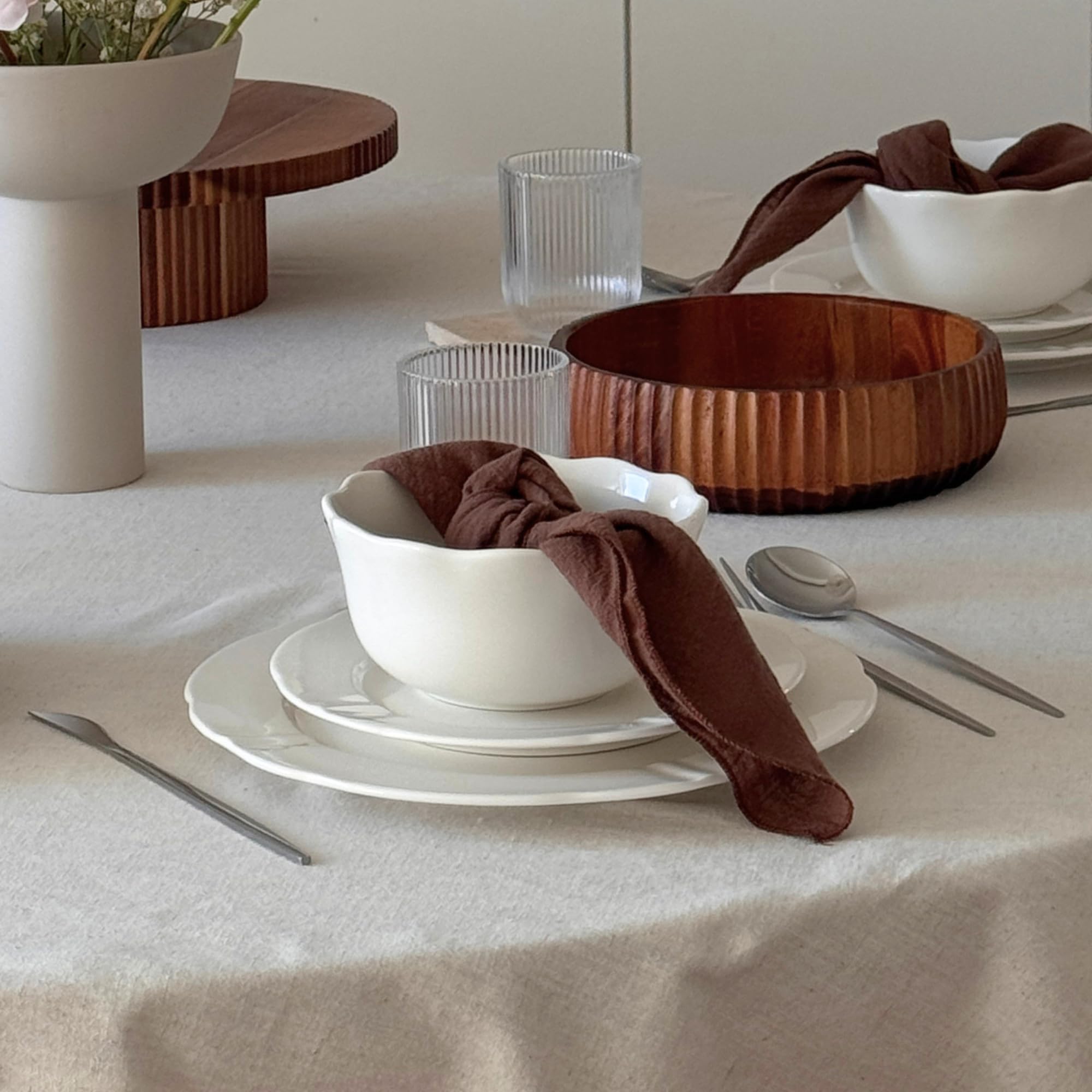 Zoha Plain White Geschirrset 18 Teilig für 6 Personen – Weißes Porzellan Tellerset, Spülmaschinenfest & Mikrowellengeeignet, Minimalistisches Tafelservice
