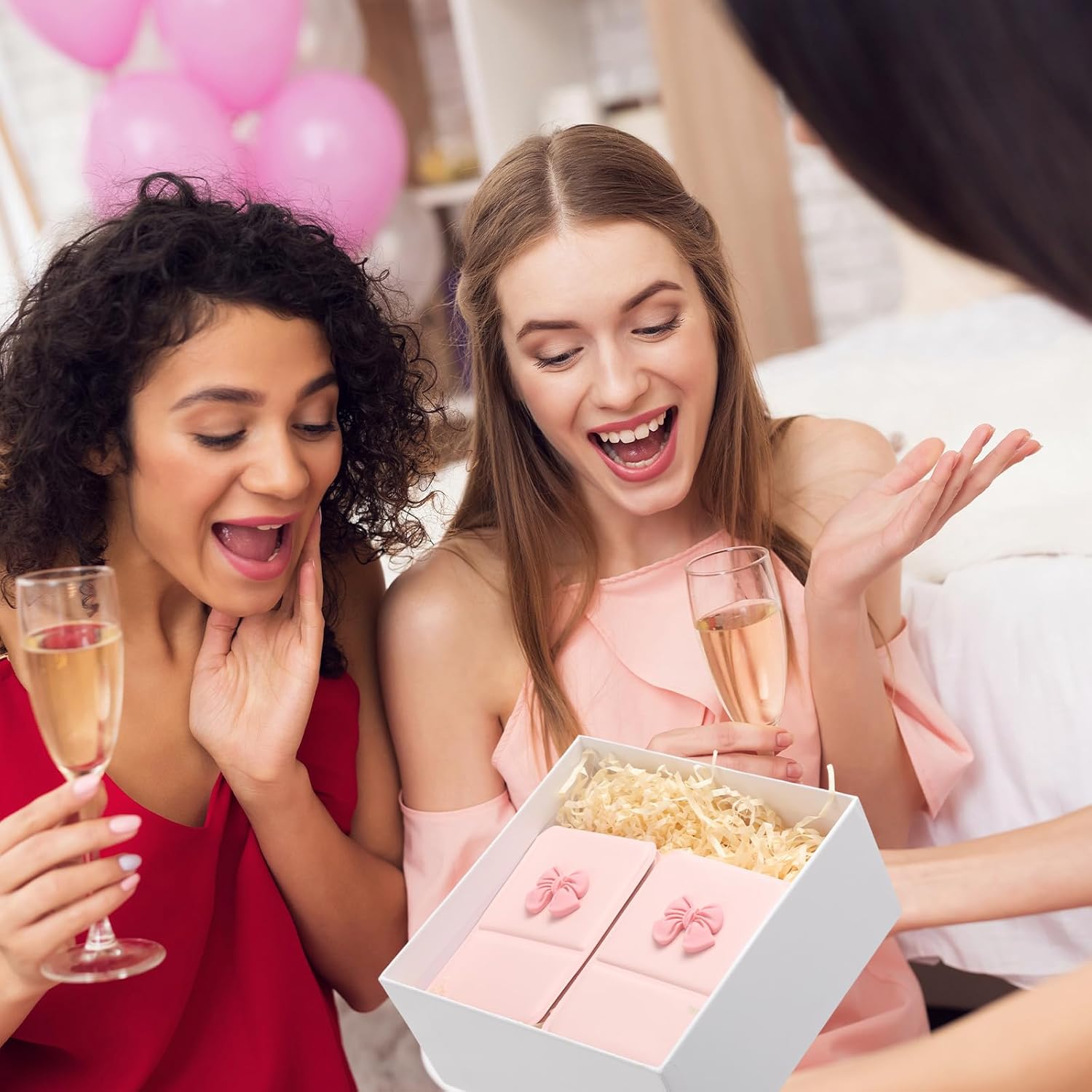 Amyhill 24 Pcs Party Favor Compact Fold Mini Mirror Preppy Bow Gift for Women Birthday Bridal Shower Bachelorette Graduation Party Supplies (Folding,Pink)