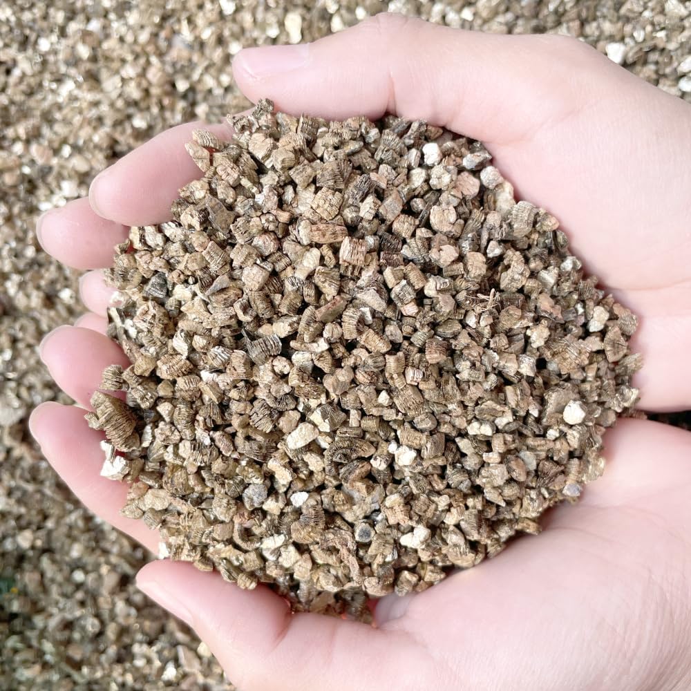 Vermiculite for Gardening, Soil Amendment for Garden