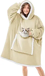 JOYWOO Beige Wearable Blanket Hoodie,Oversized Cat Lovers Sweatshirt Blanket for Adult, Birthday Gifts for Women,Mom,Grandma,Cozy Sherpa Hooded Blanket with Giant Pocket Winter Gifts,Beige Standard