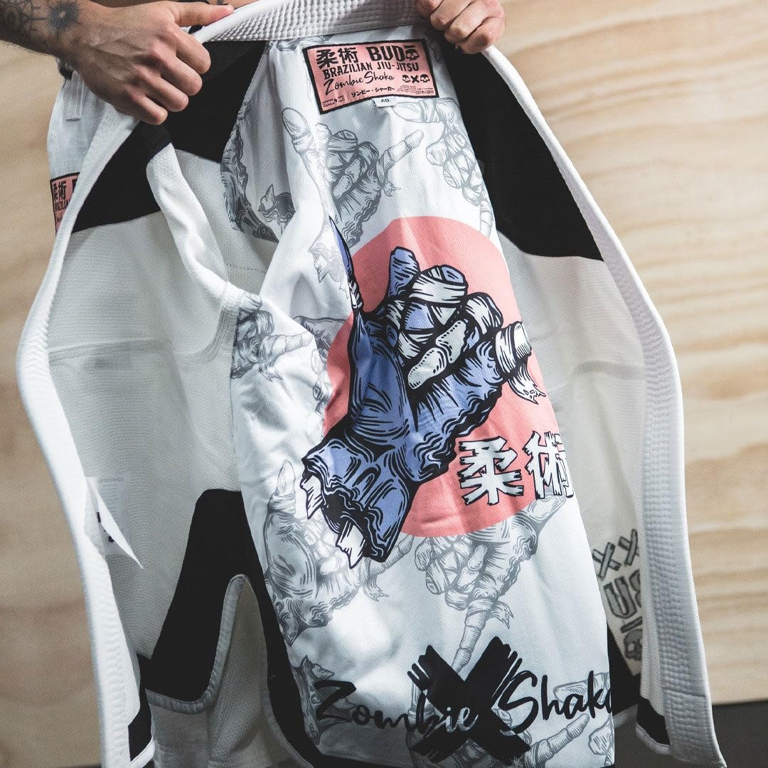 Budo Zombie Shaka Gi White A3 : Amazon.com.au: Clothing