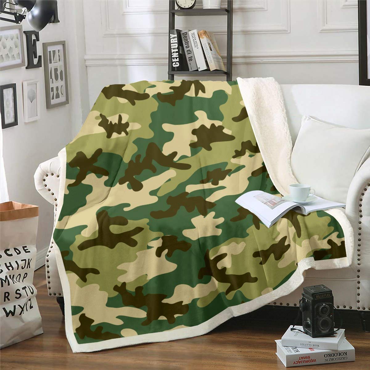 Camouflage Design Fuzzy Blanket Green Fleece Blanket for Sofa Couch Teens Ultra Soft Simple Modern Sherpa Throw Blanket Monochrome Camouflage Bed Decor Flannel Blanket Single 50"x60"