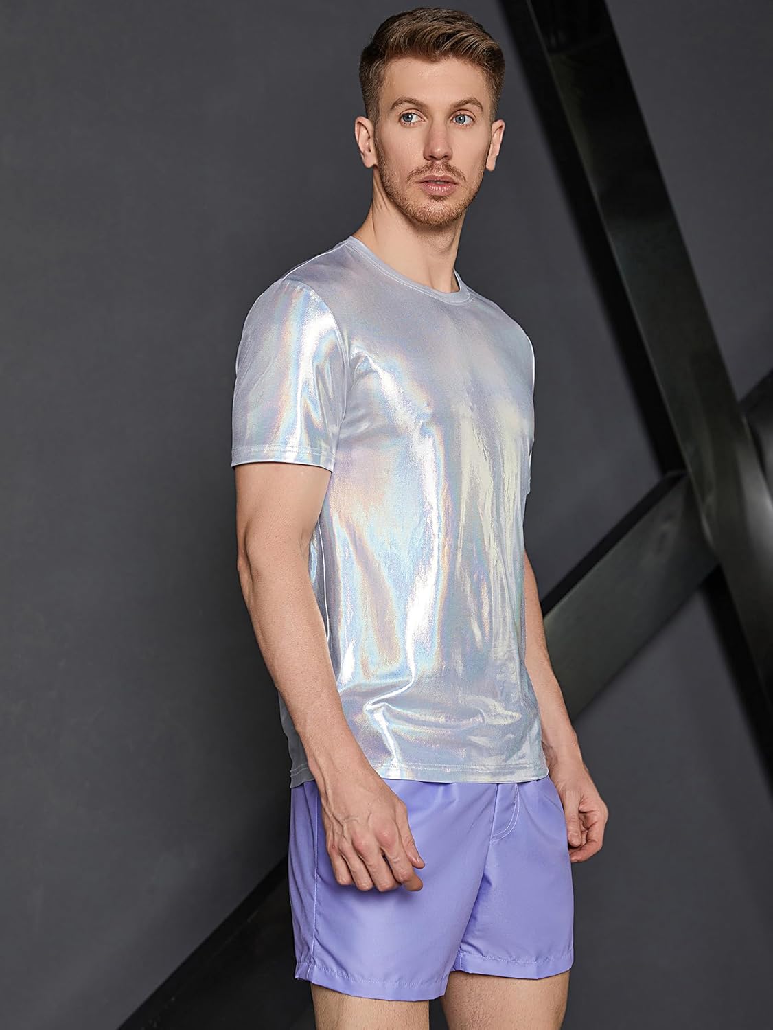 WDIRARA Men's Holographic T Shirt Short Sleeve Round Neck Shiny Party Clubwear Tank Top - Image 5