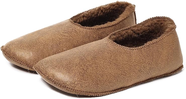 Womens Plush Slippers for Bedroom, Soft-Soled Fur Slippers, Perfect for Indoor Use 7.5, Adult, Women, 0, Numeric, US Footwear Size System, Medium