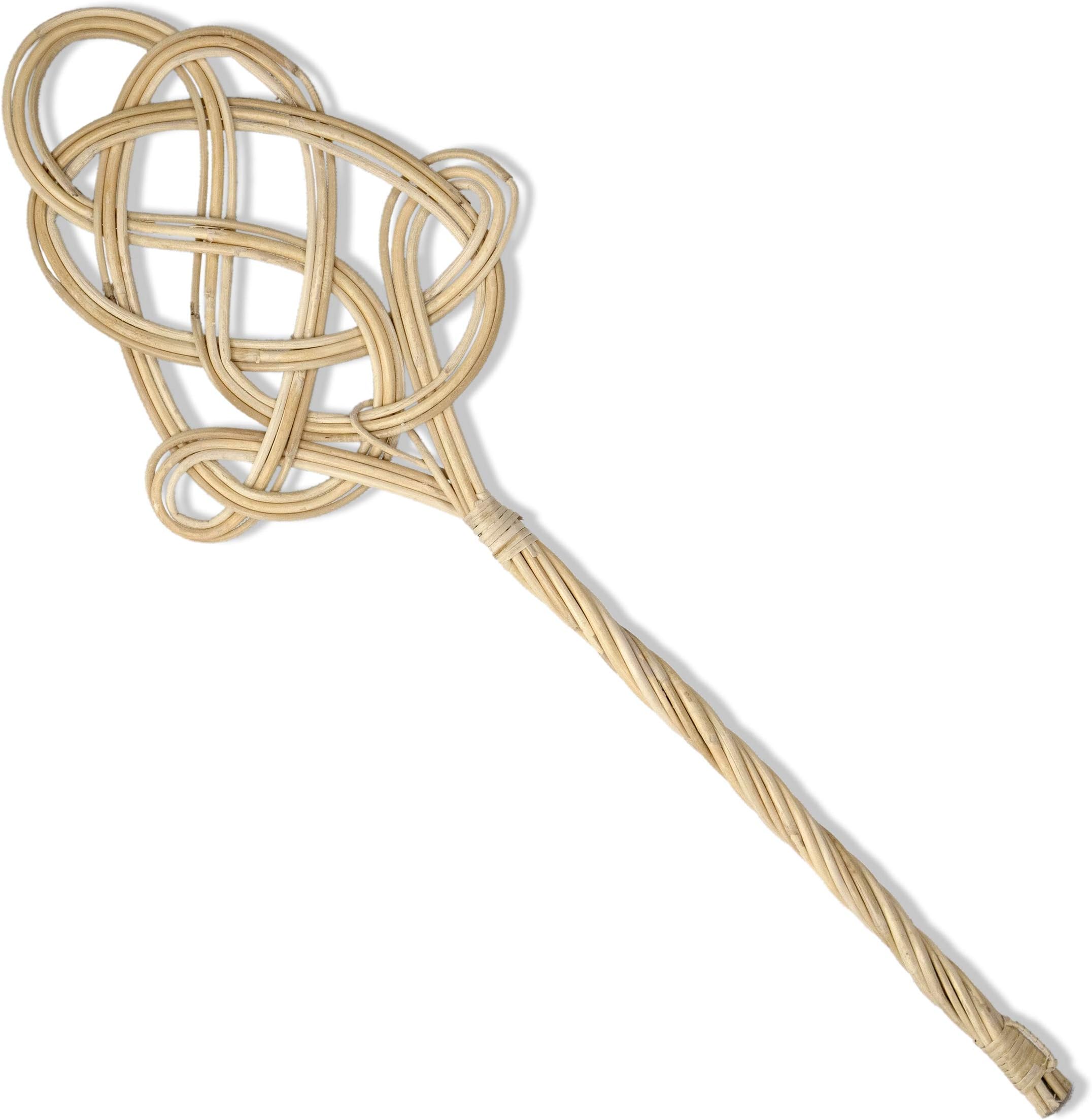 MadeTerra Rattan Carpet and Rug Beater Paddle Handwoven, Earth Friendly, Durable Paddle, Rustic Rug Removal Tool for Carpet, Sofa, Couch, Chair Cushi (25x70cm pattern 2)