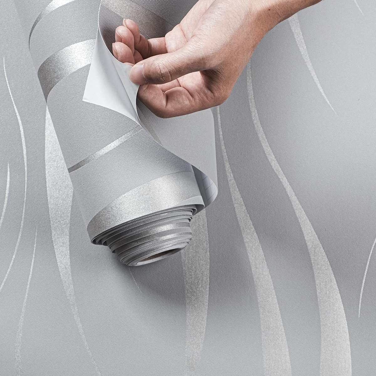 Peel and Stick Wallpaper, Length 20.8" Width 393" Per Roll, Non-Woven 3D Modern Print Embossed Stripe Fashion Wallpapers for Livingroom, Bedroom, Kitchen and Bathroom, Silver Grey Ripple