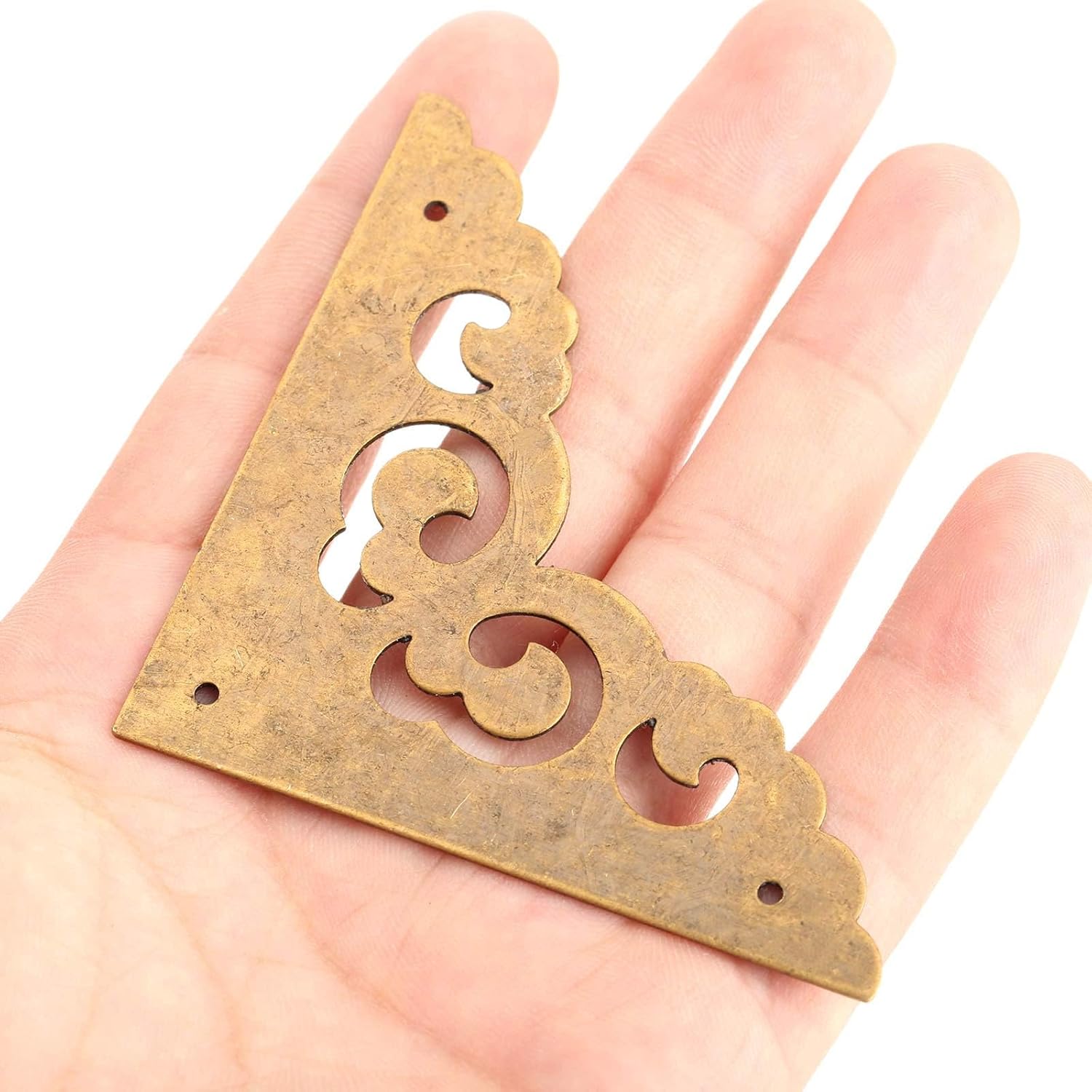 dophee 8Pcs 2.5" Brass Flat Corners Bracket, Retro Table Corner Cover Protectors for Box Cabinet Desk Book Frame Scrapbook Album Bookshelf Decoration Furniture Hardware with Mounting Nails, Brass