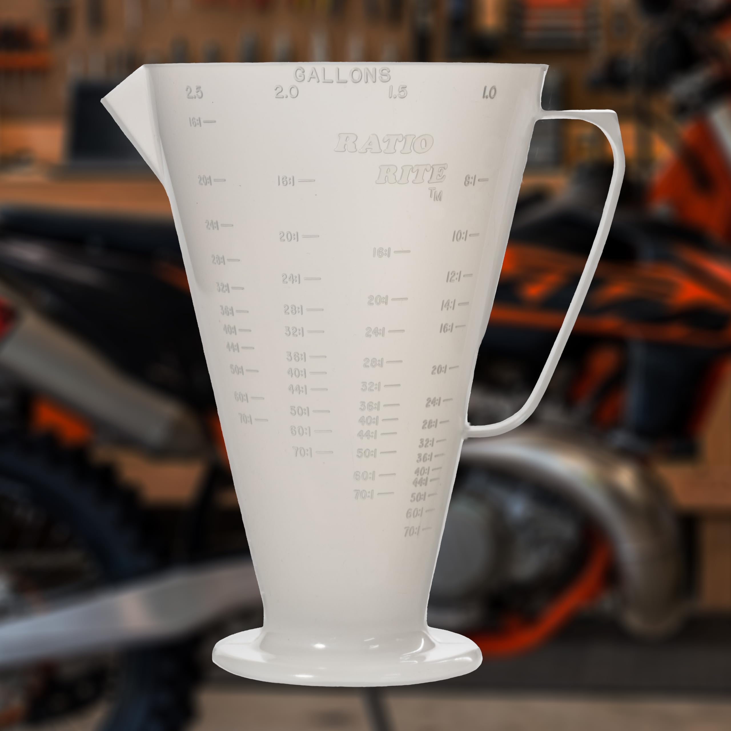 Ratio Rite Taza medidora original para una premezcla perfecta de gas-aceite, solo taza, fabricada en Estados Unidos, transparente