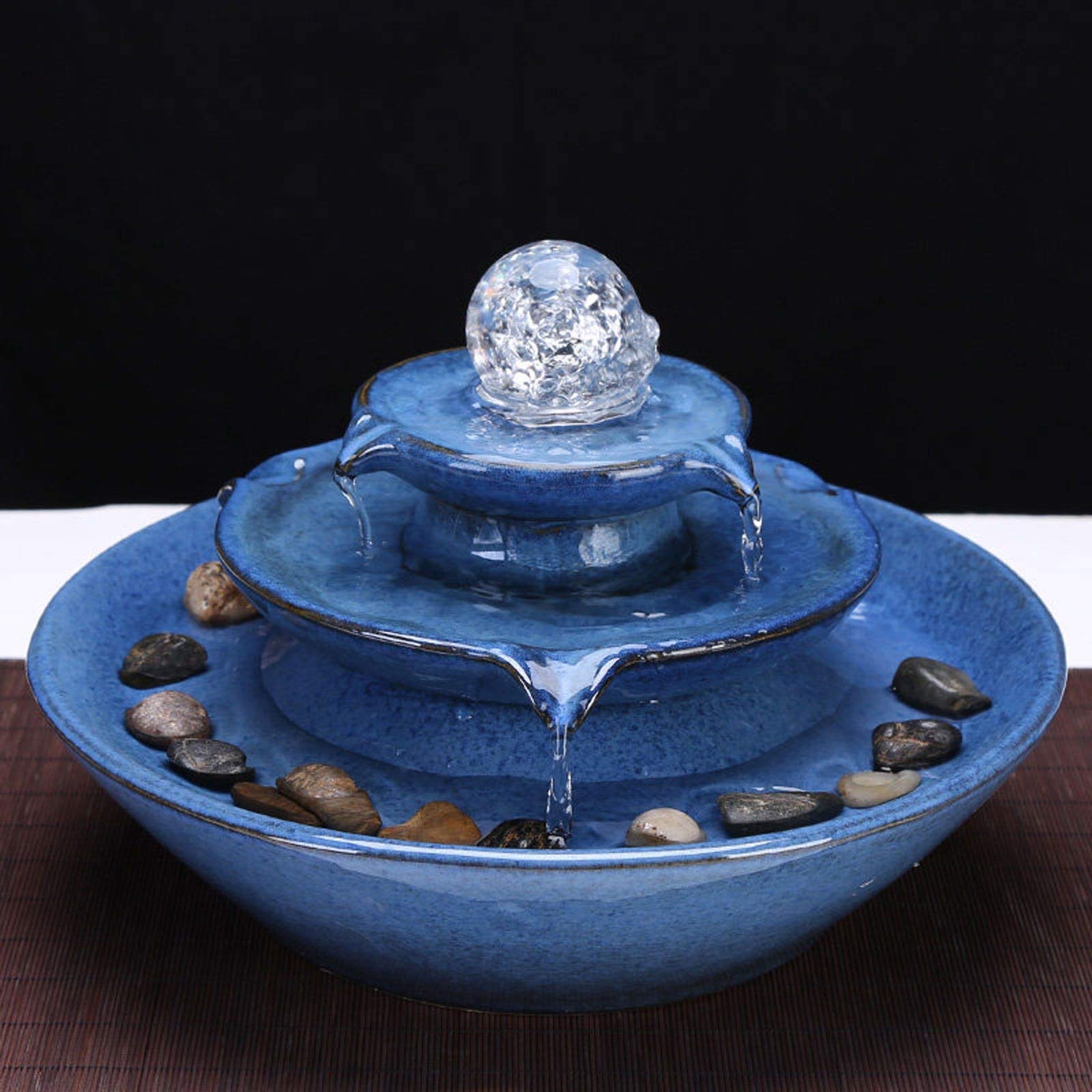 Arte Decorativa Creativa Desktop Fontana Umidificatore A Cascata Acqua Che Scorre Acqua Interna in Ceramica Fontana Waterscape Decorazione Regalo ， Figurina Ornamento Blu Good