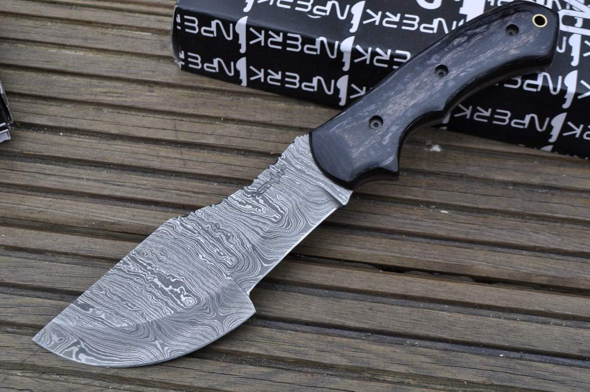 Tracker Hunting Knife