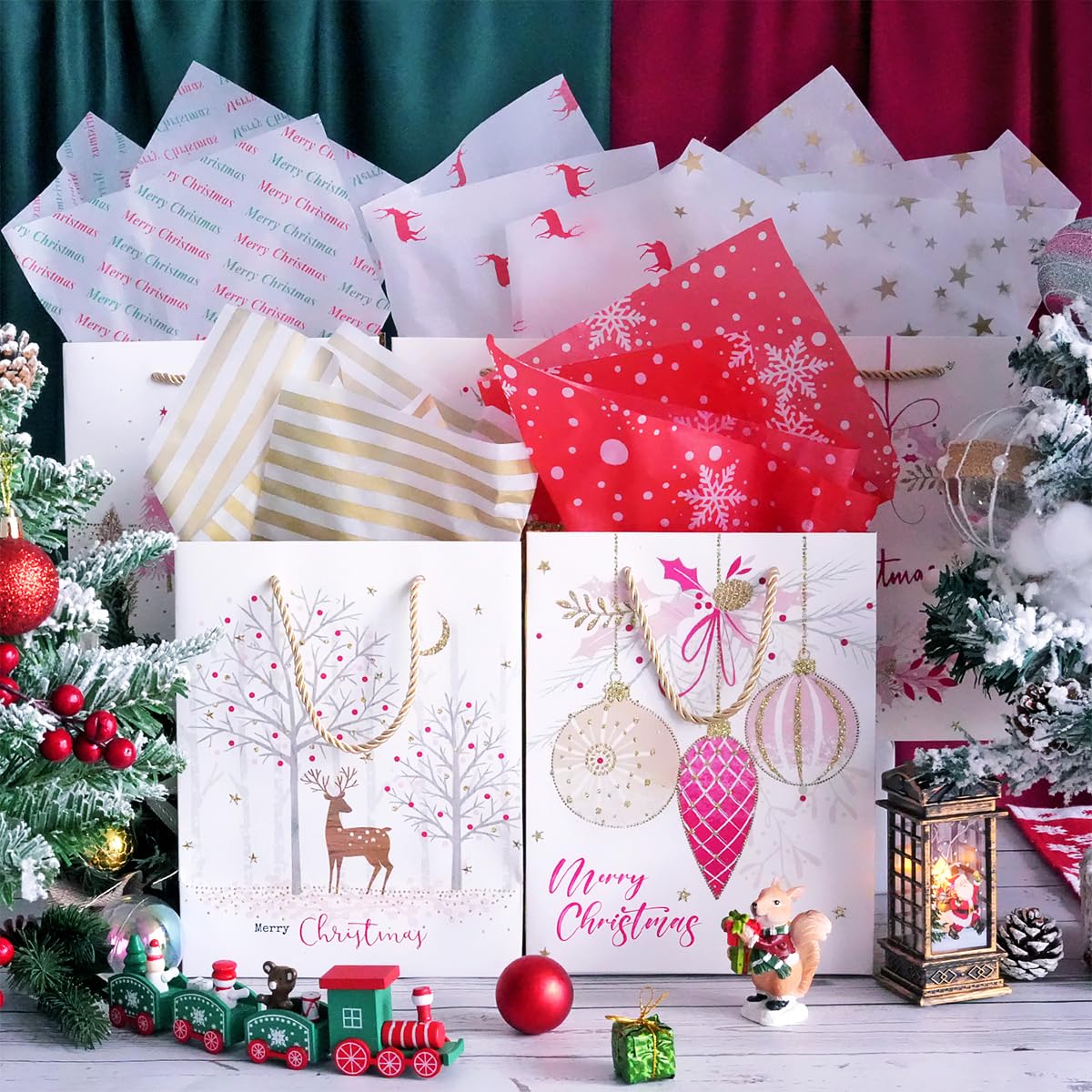 Christmas Tissue Paper 50 x 35cm - Image 2