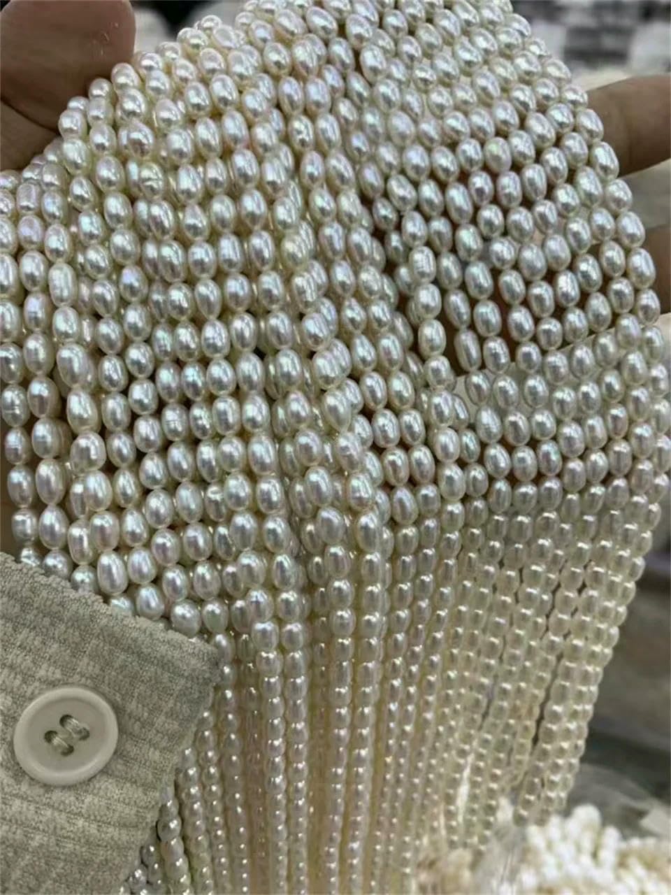Perles de riz d'eau douce 100% naturelles, perles blanches 2A et 3A, en gros, pour la création de colliers et bracelets - 3A blanches - 8-9 mm, 1 rang