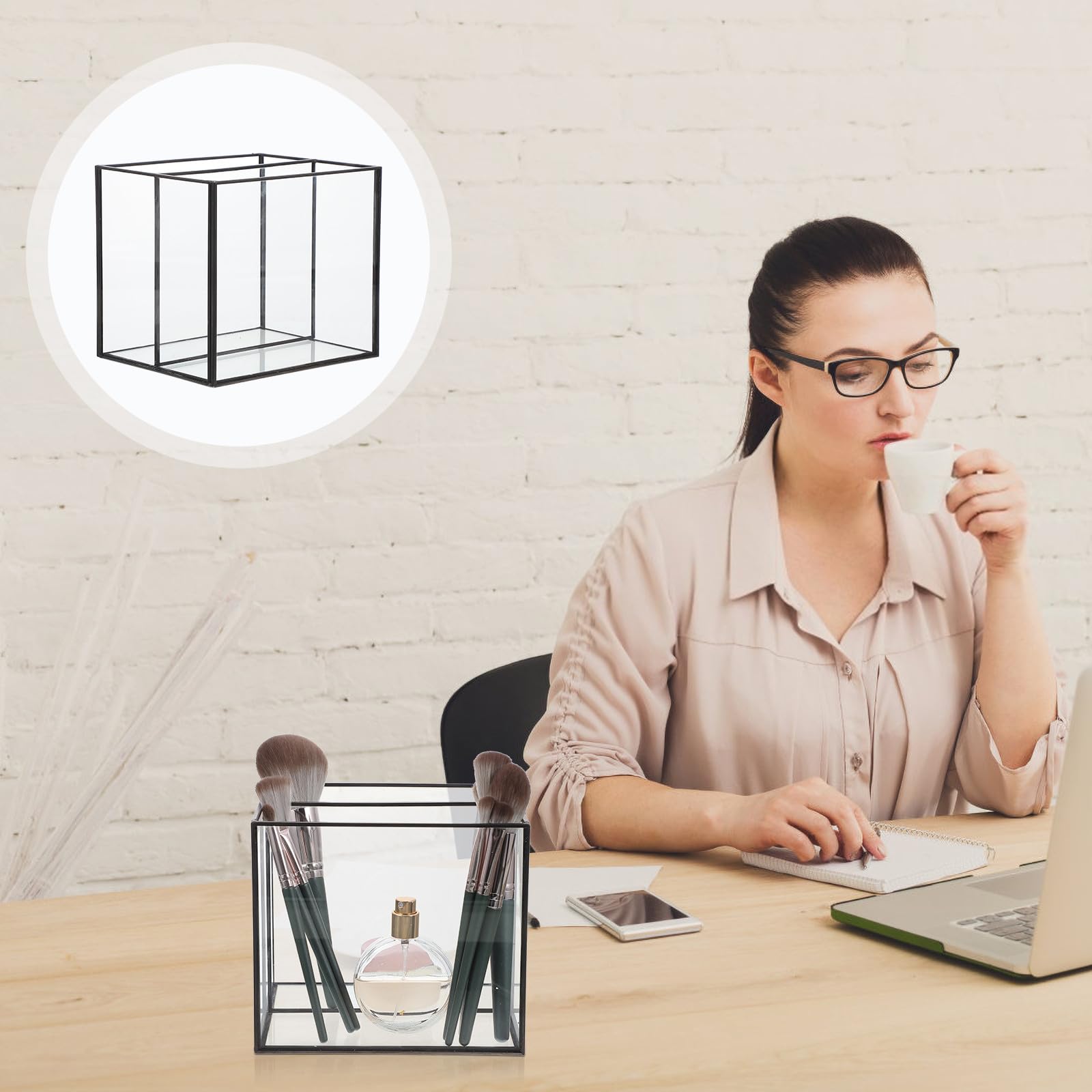 SOIMISS Boîte de Rangement pour Maquillage et Bijoux en Verre Cadre en Laiton Noir, 2 Compartiments Multifonctions pour Organiser Cosmétiques et Petits Objets sur Table, Accessoire