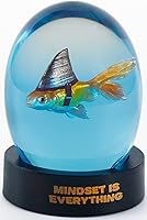 Vista 1 de VEOJEIN Mindset is Everything Shark Goldfish - Accesorio decorativo de escritorio y estante - Cita positiva inspiradora y edificante