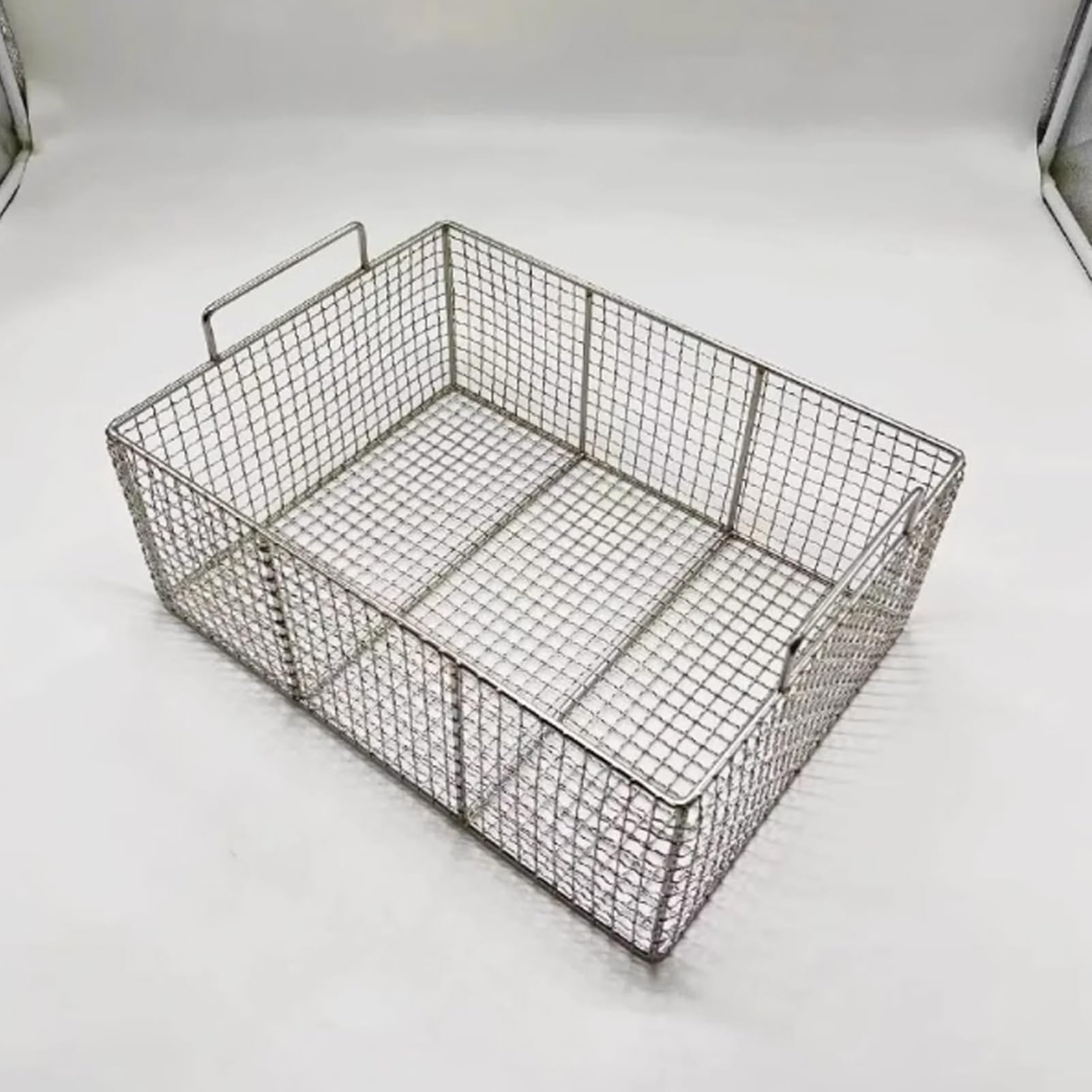 Panier de désinfection en acier inoxydable 304 perforé avec poignée amovible pour hôpital