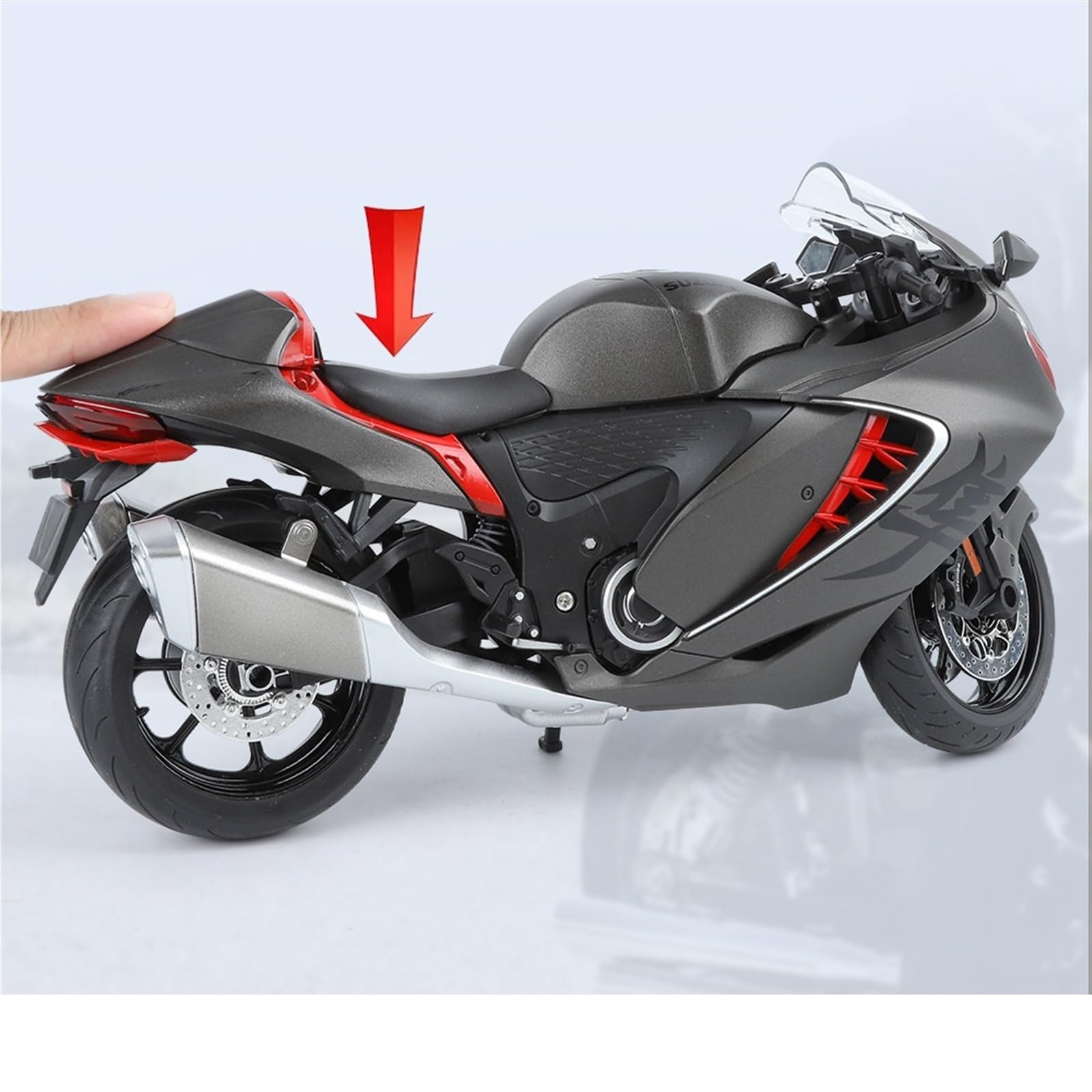 Amazon.co.jp: 1 9 スズキ ハヤブサ 2022 シミュレーション合金