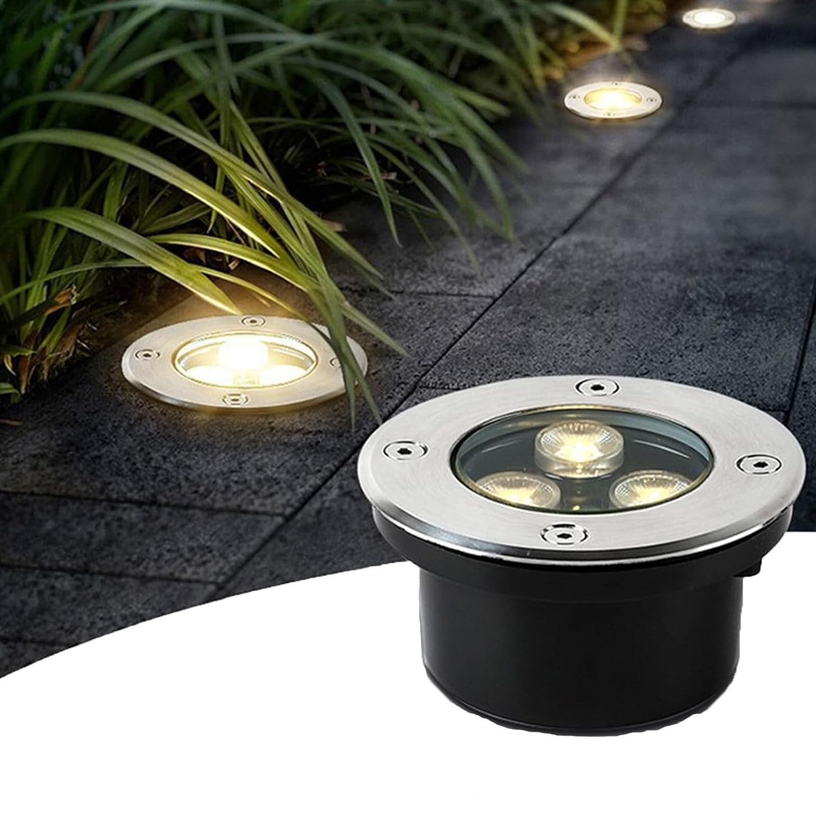 Lampe d'extérieur à LED pour sécuriser les marches et la pelouse