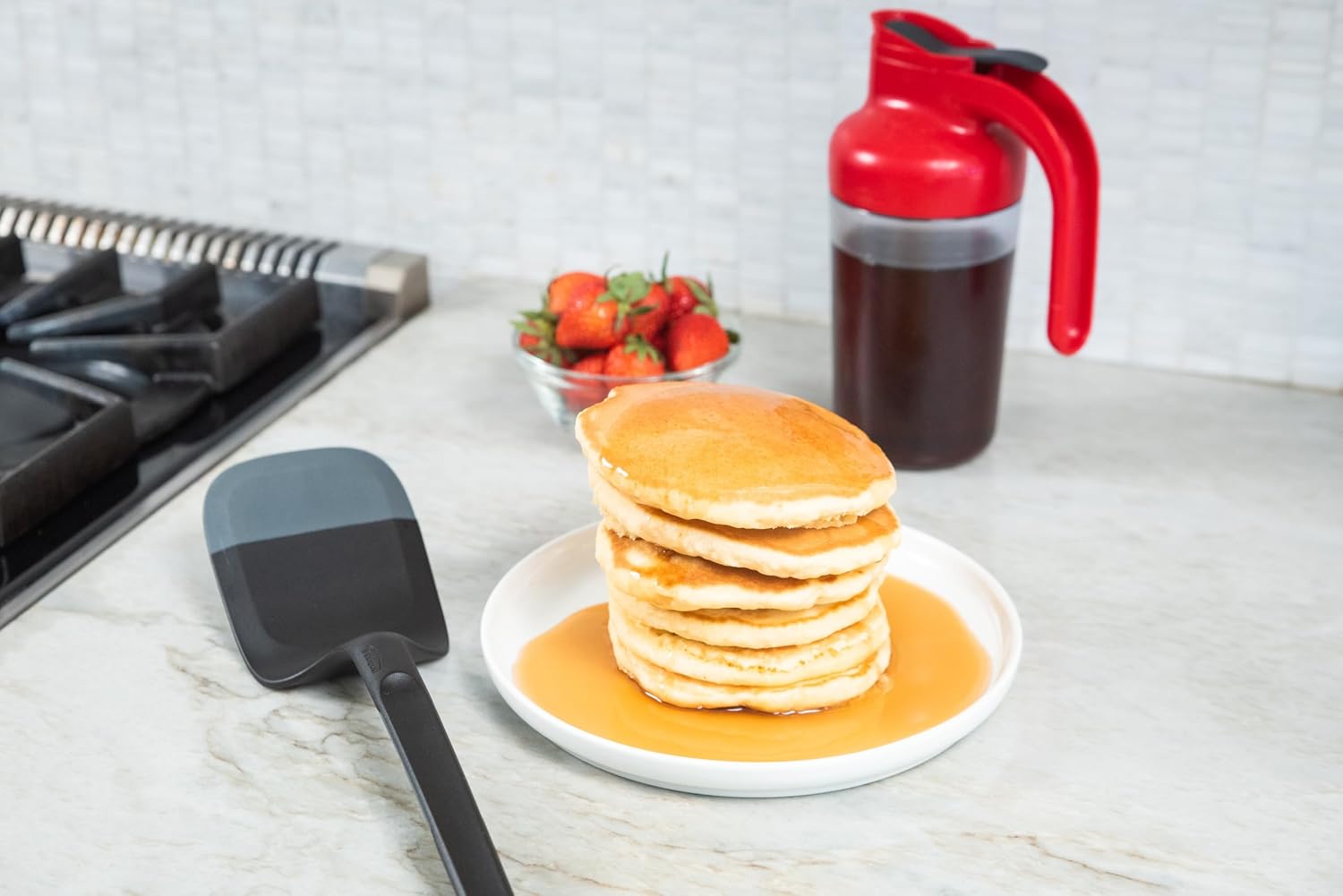 Trudeau Syrup Dispenser, 19oz, Red