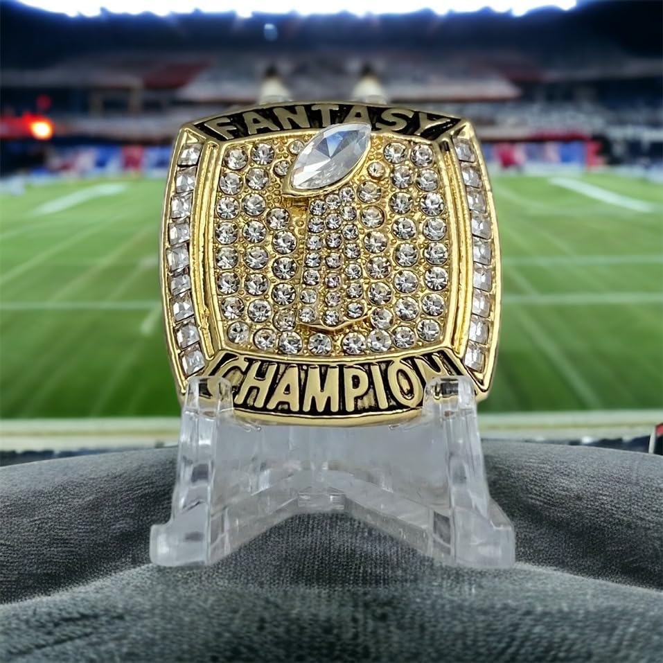 Miniatura 6 de Anillo Fantasy Football Championship 2023 Acabado dorado con soporte transparente  Talla 10 y 11