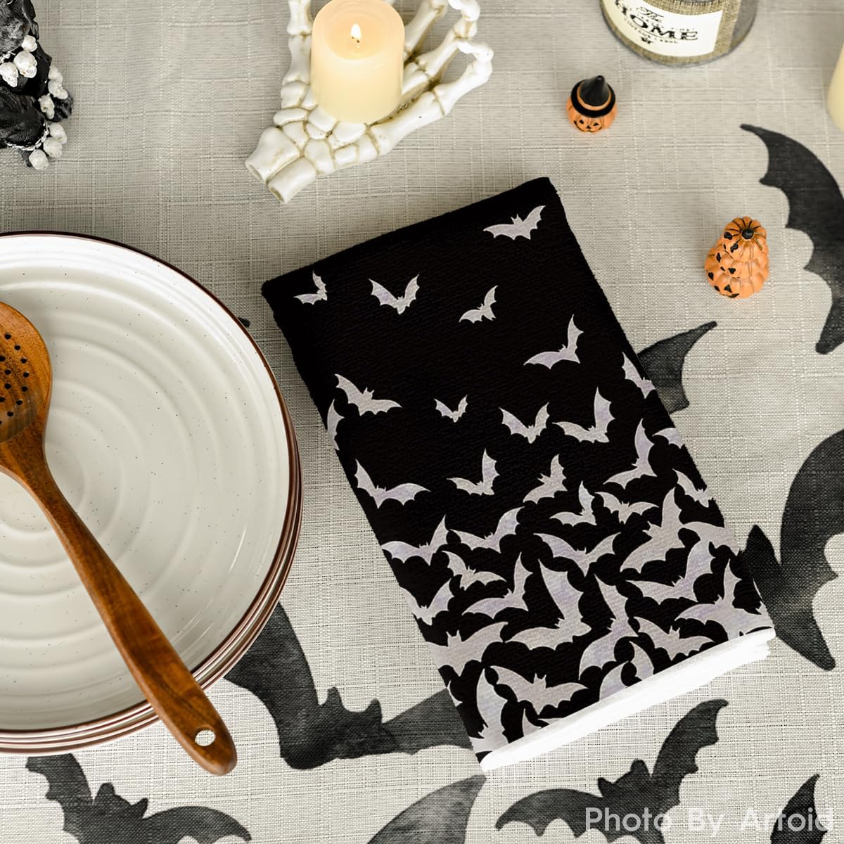 Artoid Mode Black Bats Halloween Kitchen Towels Set of 2 18x26 Inch