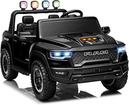 Vehículos de paseo de 24 V para niños grandes, RAM 1500 RHO eléctrico con licencia para niños con control remoto, camión de paseo con Bluetooth,