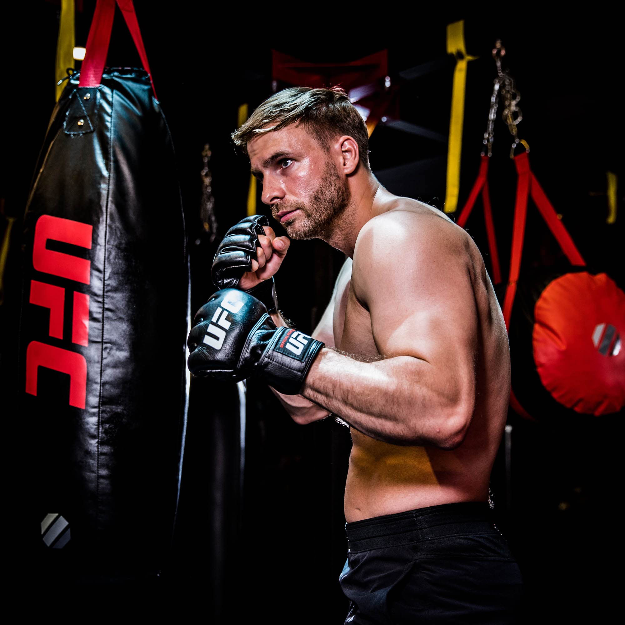 UFC Official Fight Gloves Pro MMA Unisex