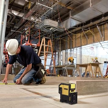 DEWALT Line Laser and Spot Beam, Horizontal (DW0851)