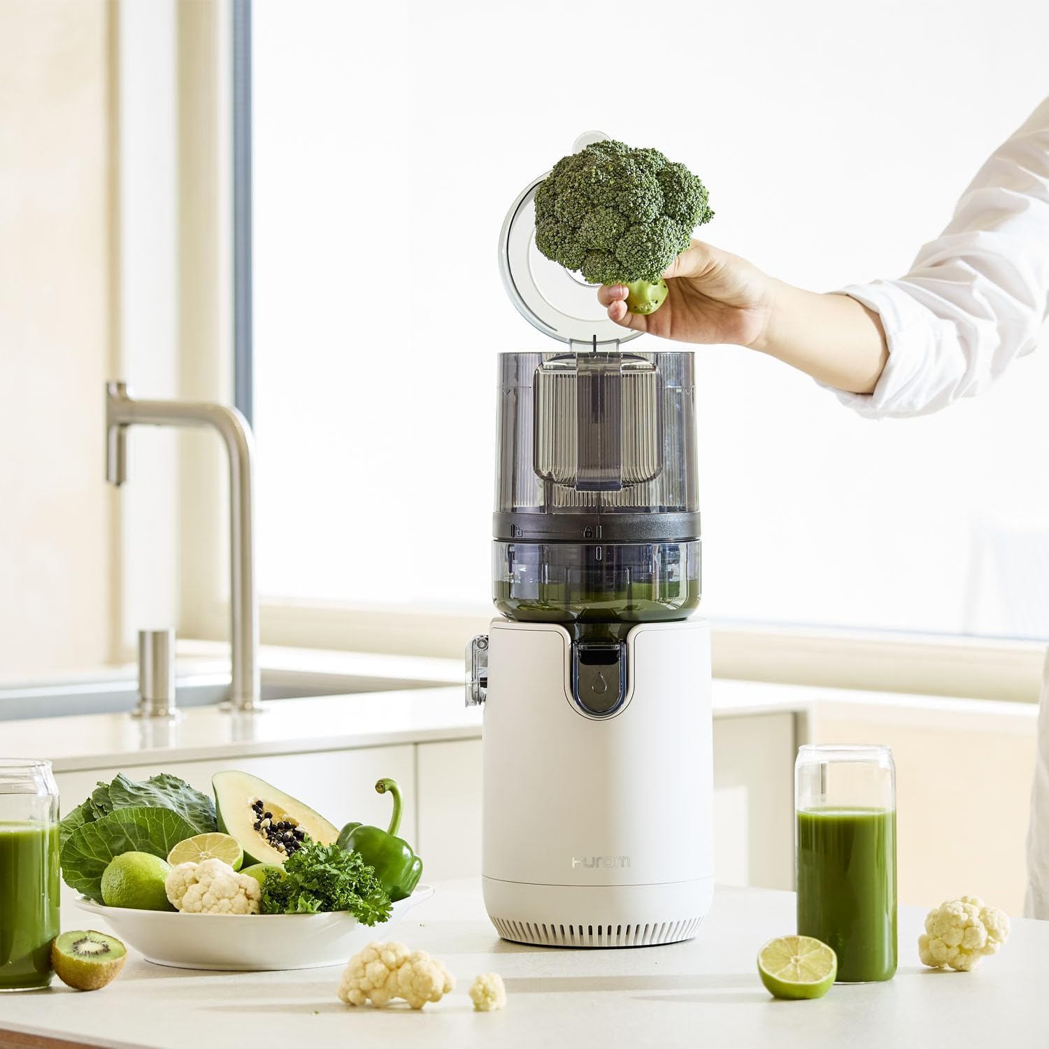 Hurom E50ST Neuer Slow Juicer | Elektrische Kaltpresse | Entsafter für Gemüse & Obst | 1.6L Kapazität | Automatische Entsaftungsfunktion | BPA-frei | 10 Jahre Garantie | 150W