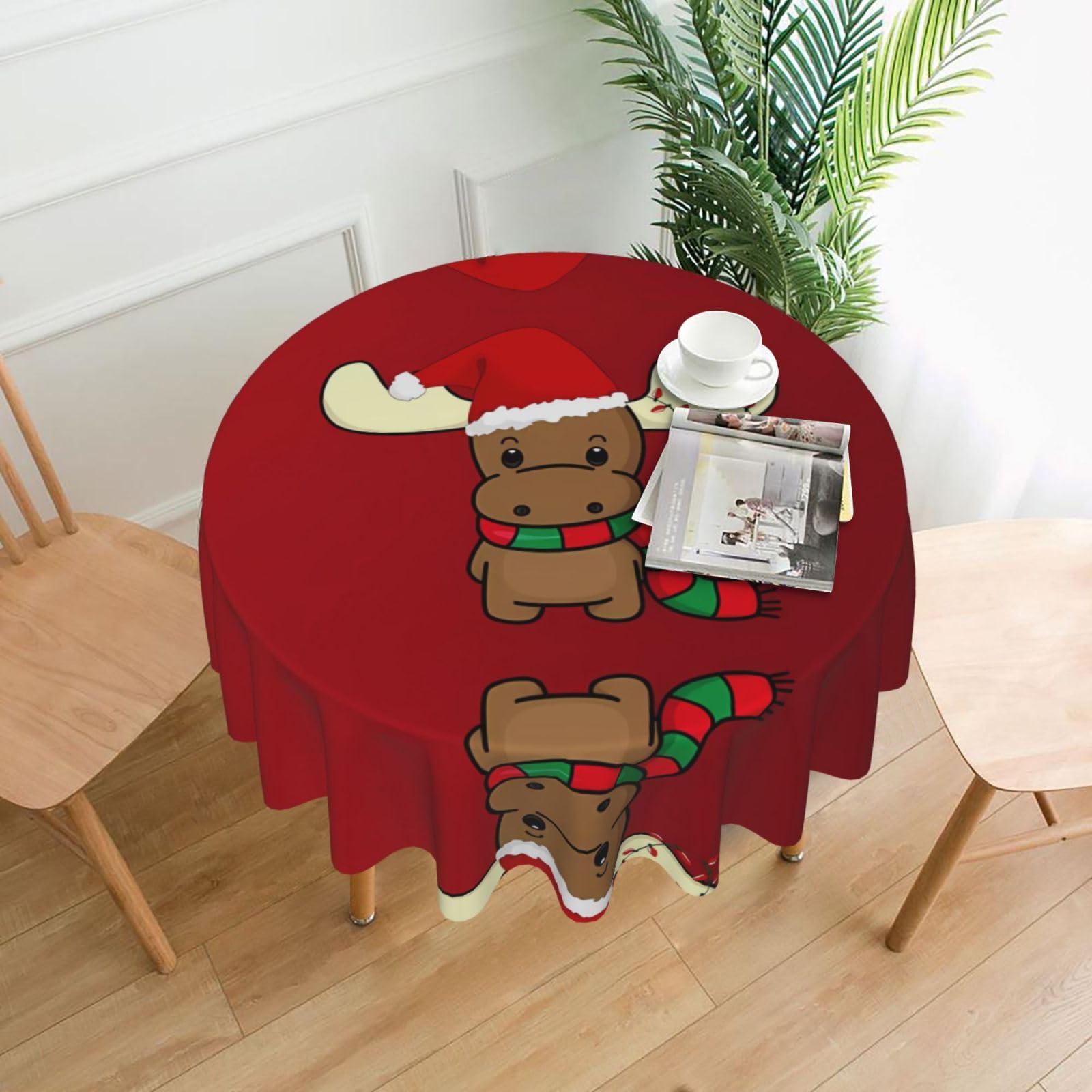 YYHWHJDE Cute Christmas Reindeer Prints Round Decorative Tablecloth 60in – Elevate Your Dining Experience with This Stunning Table Throw for Parties & Everyday Use